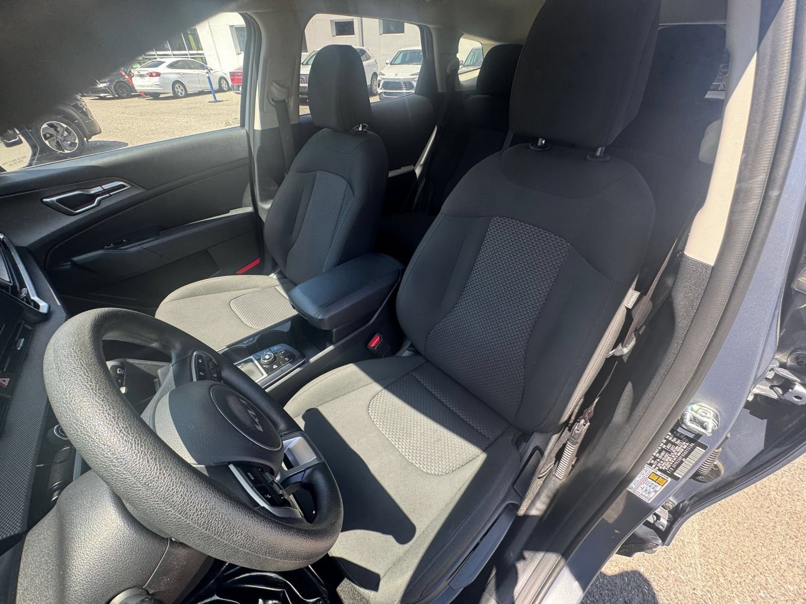Thumbnail: 2025 Kia Sportage - 34