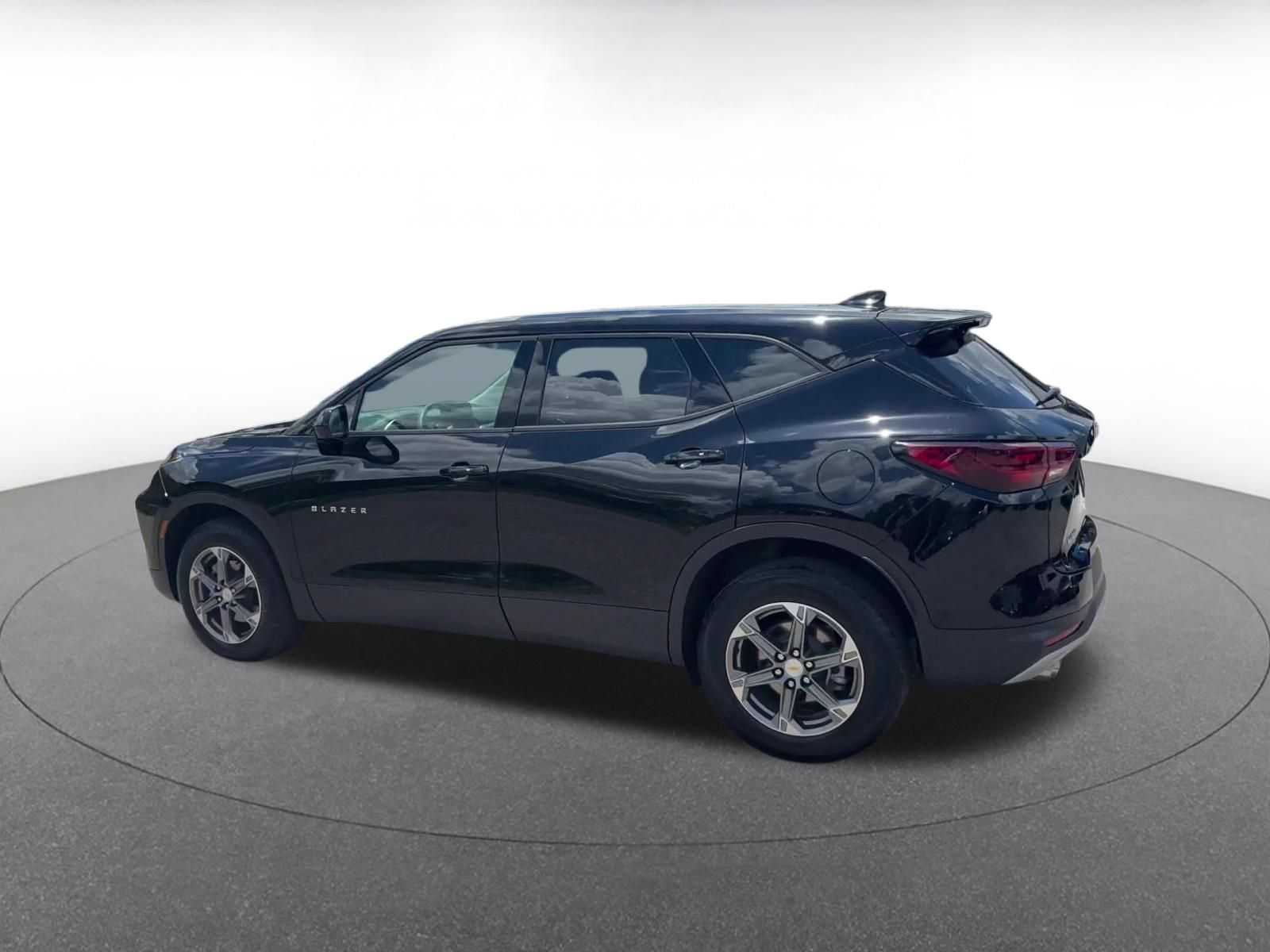 Thumbnail: 2025 Chevrolet Blazer - 9