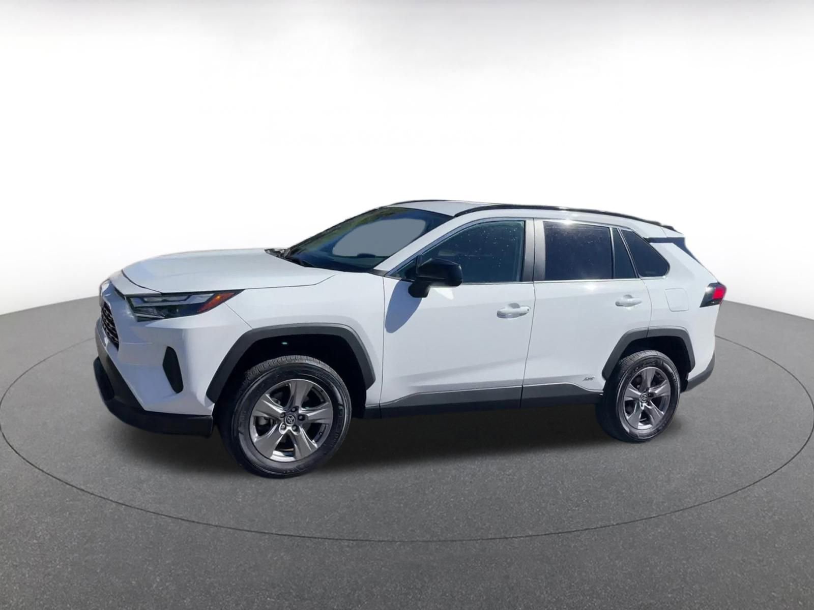 Thumbnail: 2025 Toyota RAV4 - 7