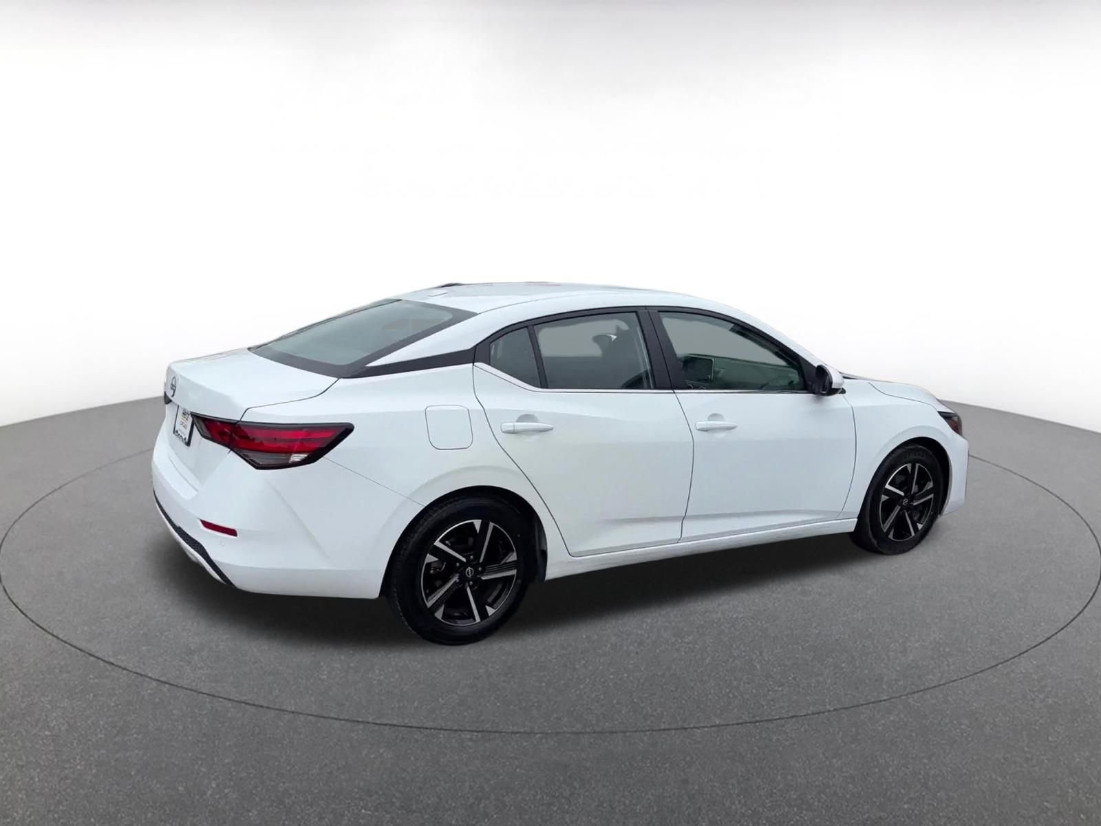 Thumbnail: 2025 Nissan Sentra - 14