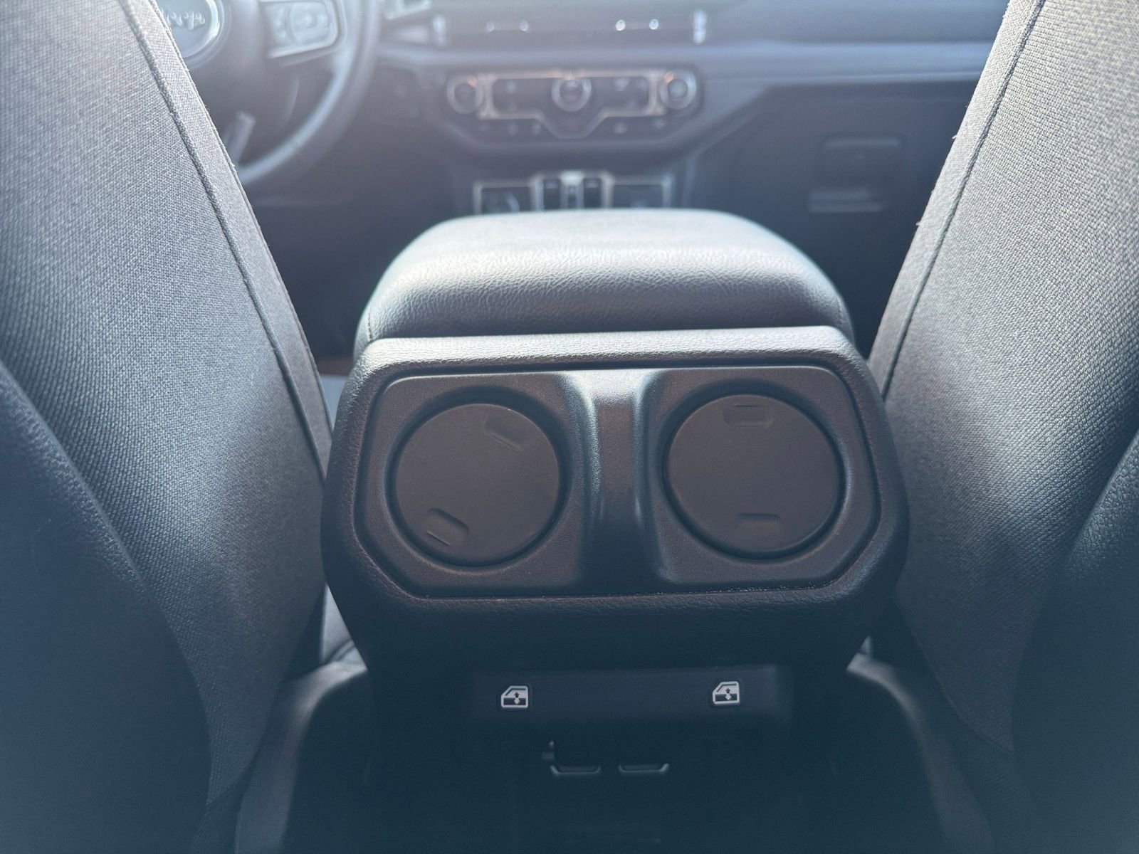 Thumbnail: 2025 Jeep Wrangler - 23