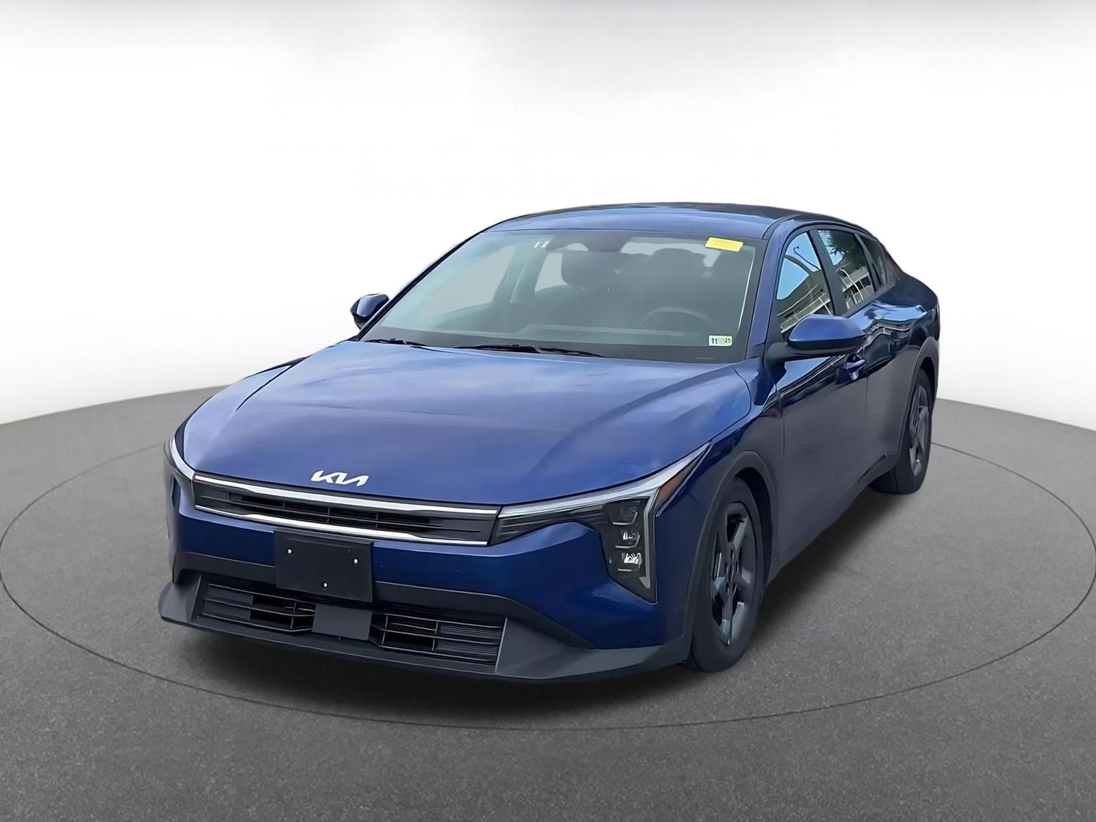 Thumbnail: 2025 Kia K4 - 3