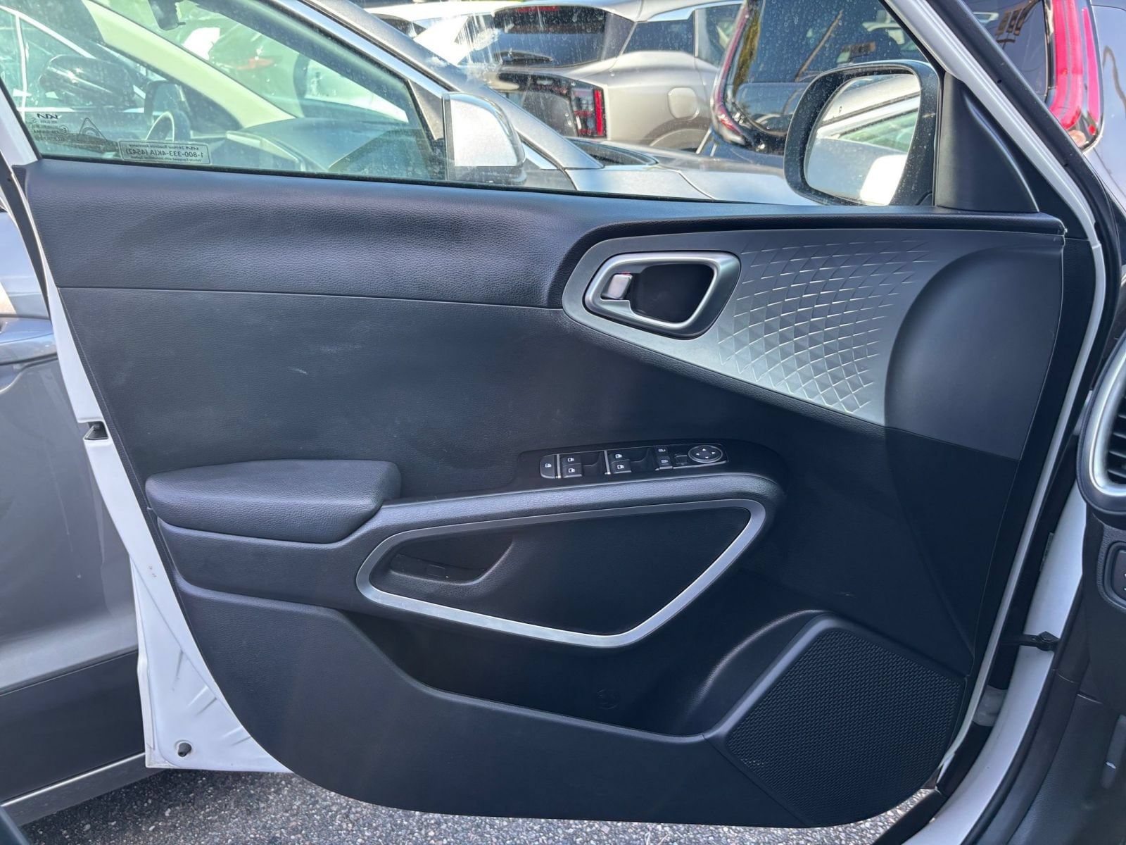 Thumbnail: 2025 Kia Soul - 18