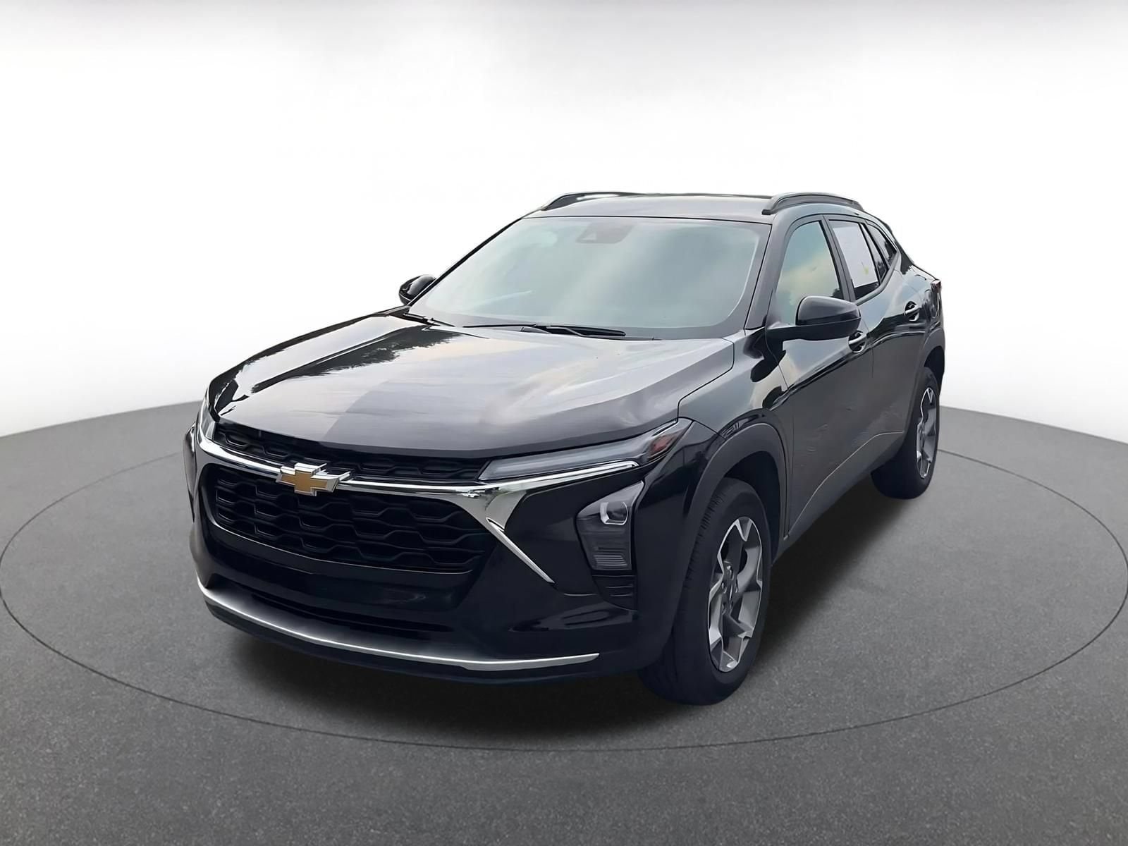 Thumbnail: 2025 Chevrolet Trax - 4