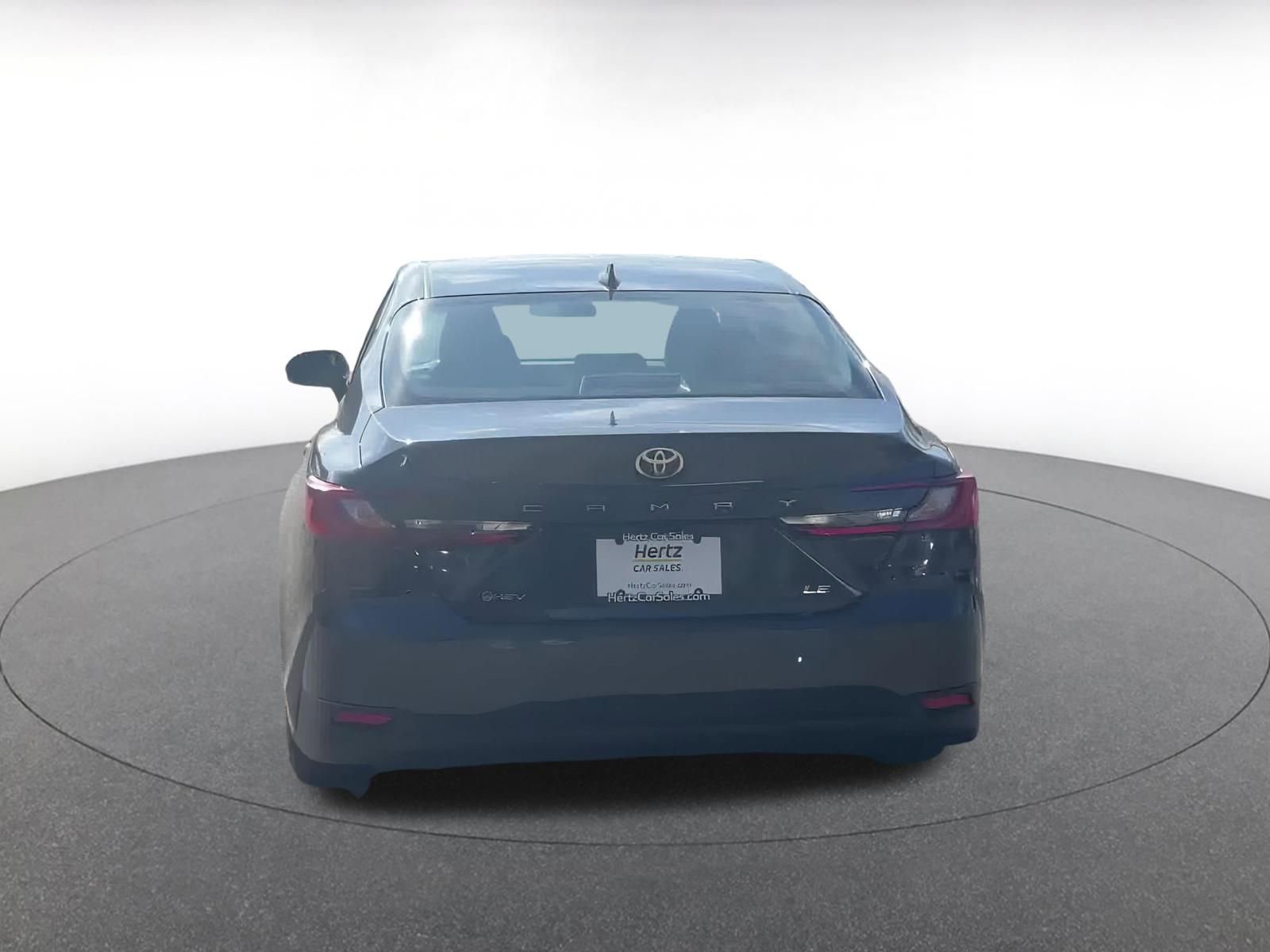 Thumbnail: 2025 Toyota Camry - 11