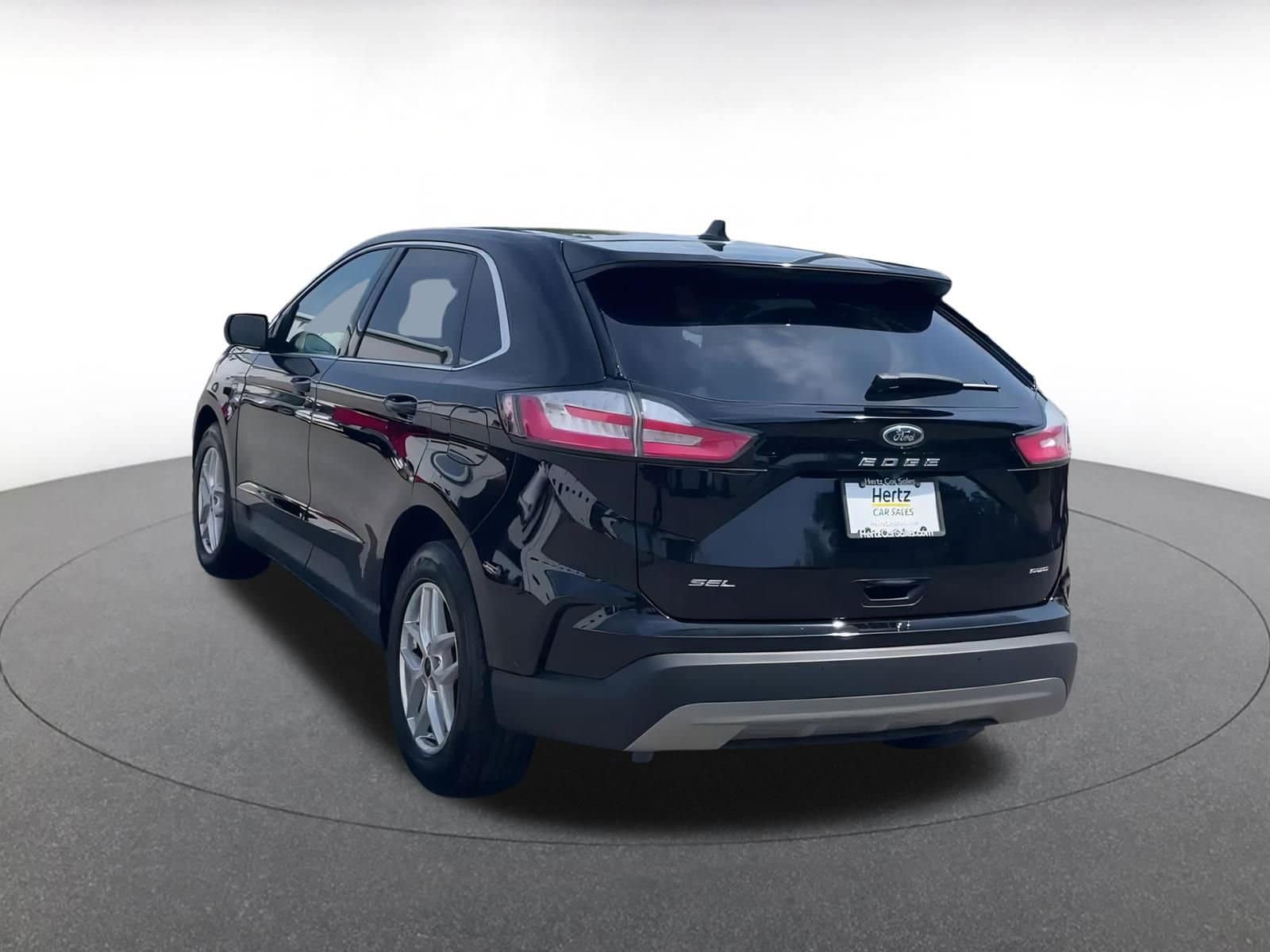 Thumbnail: 2023 Ford Edge - 12