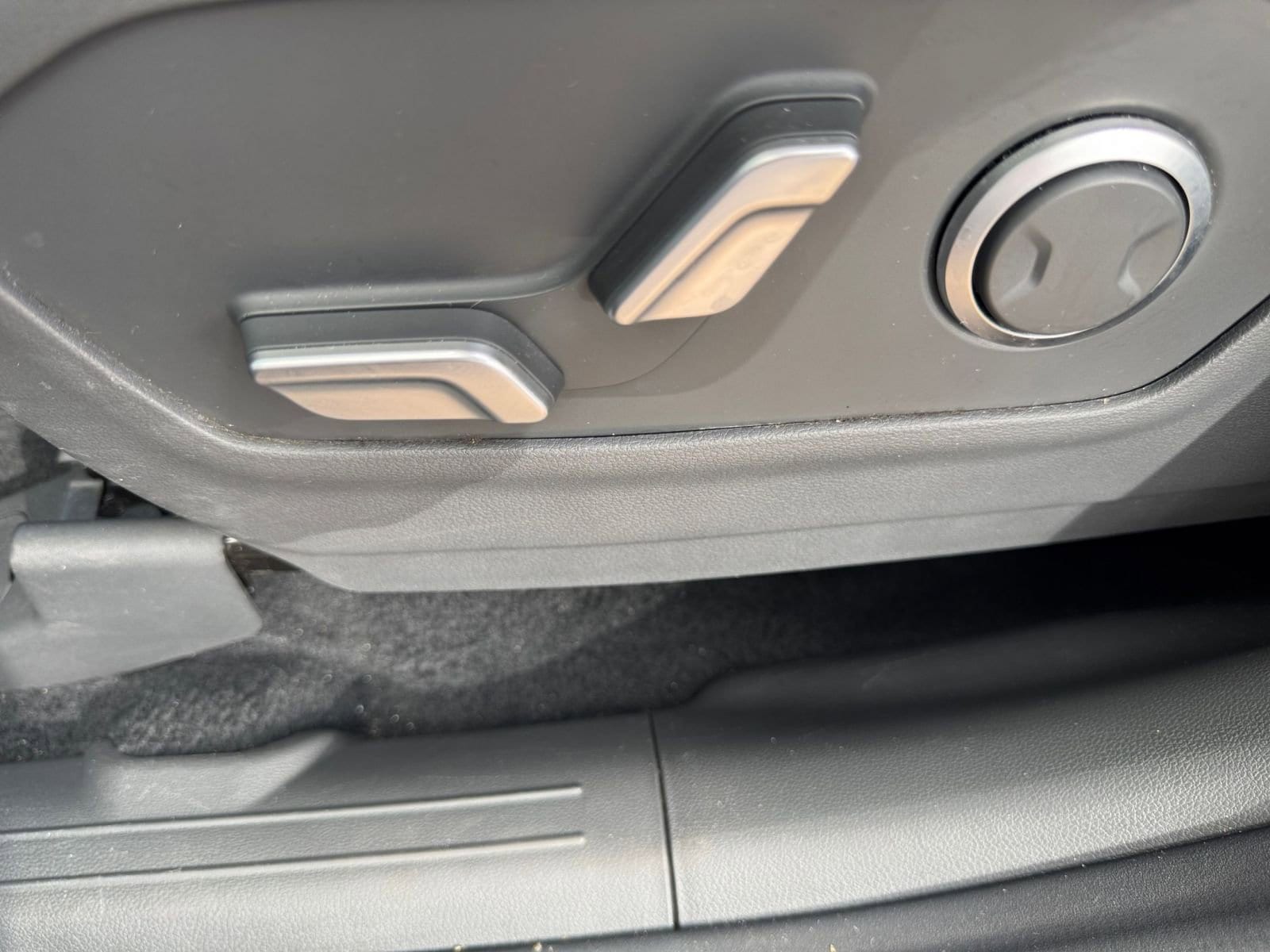 Thumbnail: 2025 Hyundai Santa Fe - 22