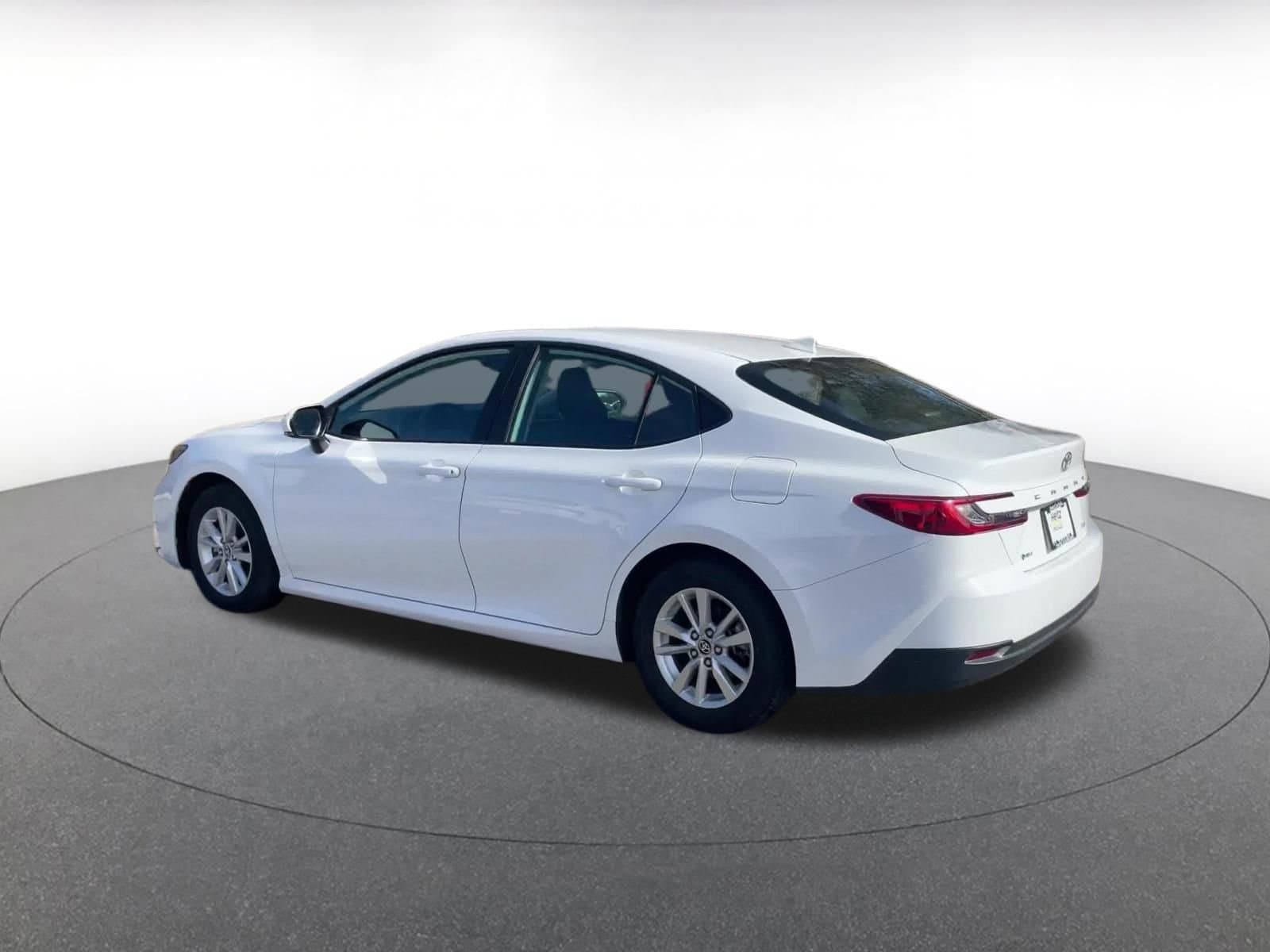 Thumbnail: 2025 Toyota Camry - 9