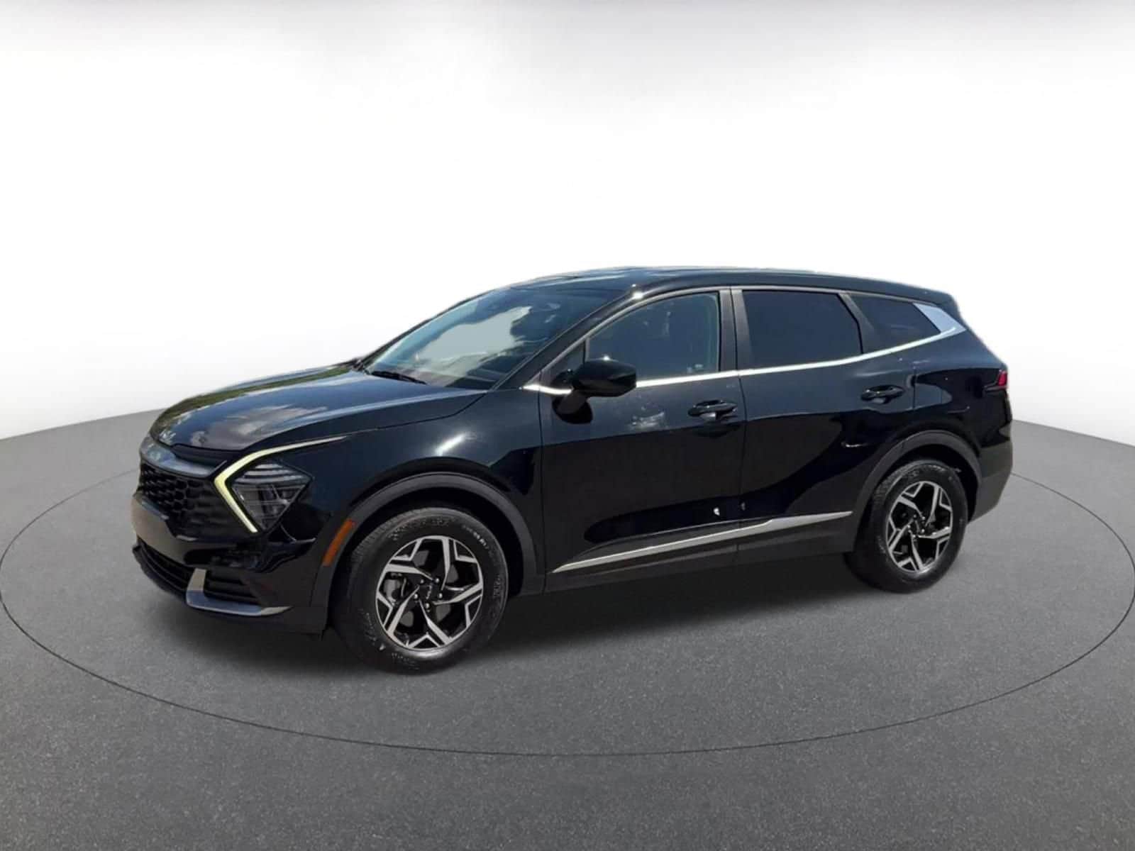 Thumbnail: 2025 Kia Sportage - 7