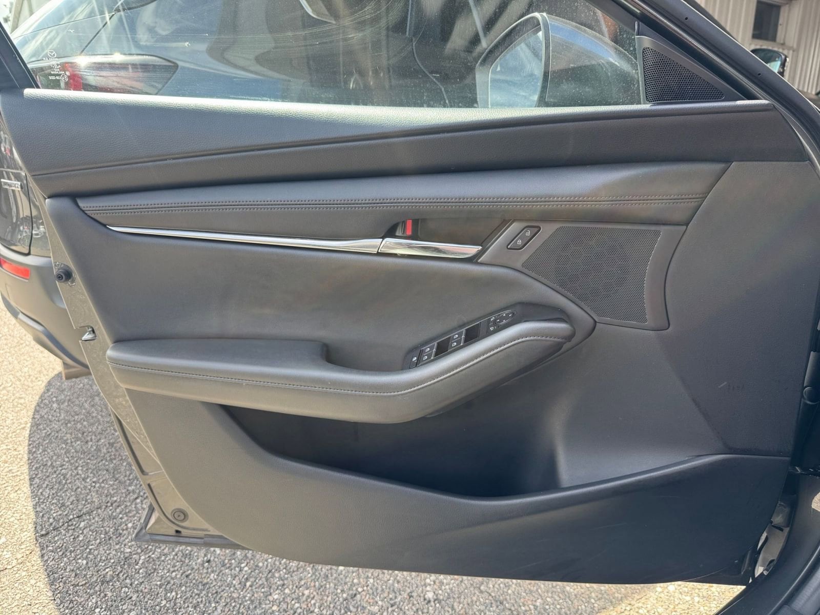 Thumbnail: 2025 Mazda Mazda3 - 20