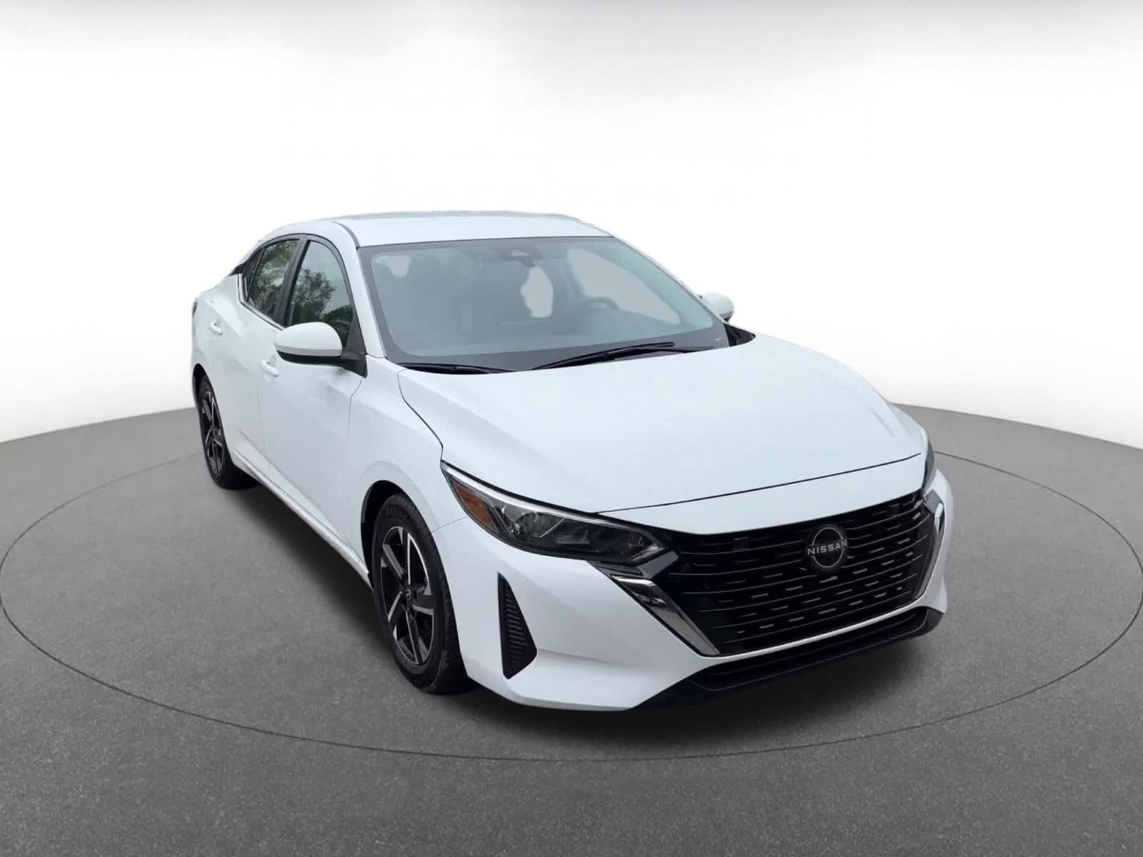 Thumbnail: 2025 Nissan Sentra - 2