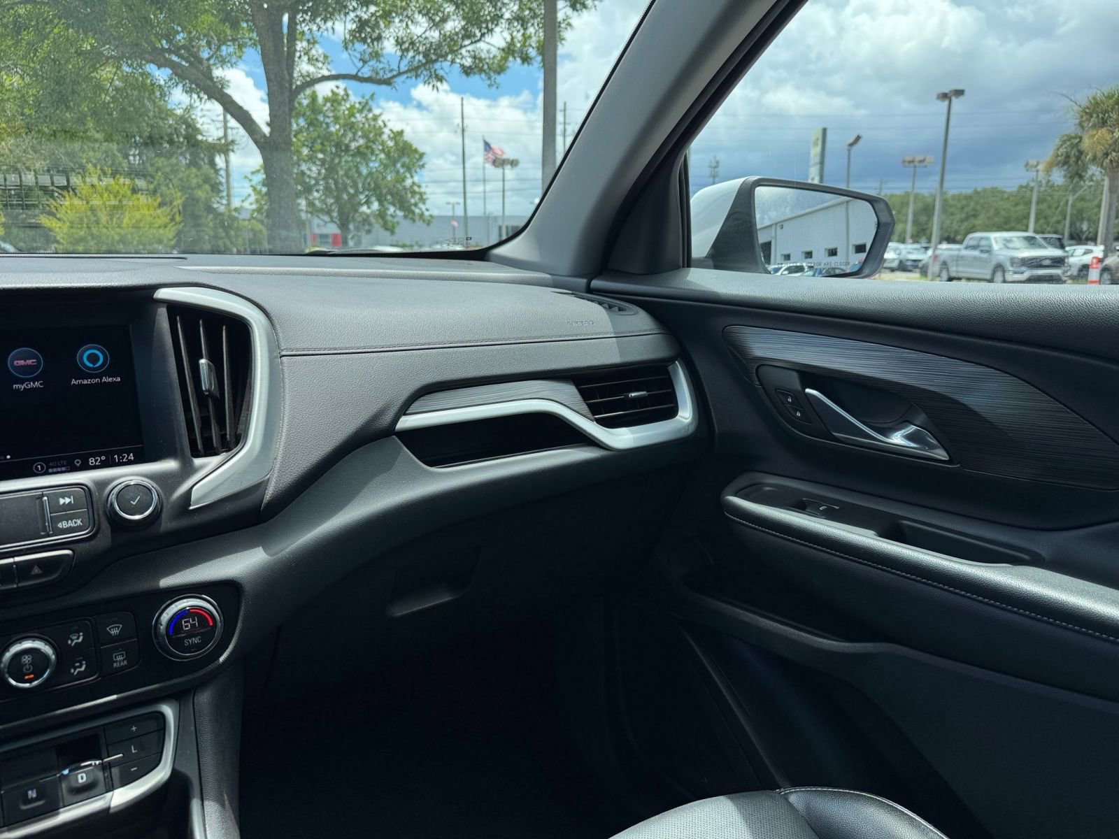 Thumbnail: 2023 GMC Terrain - 35