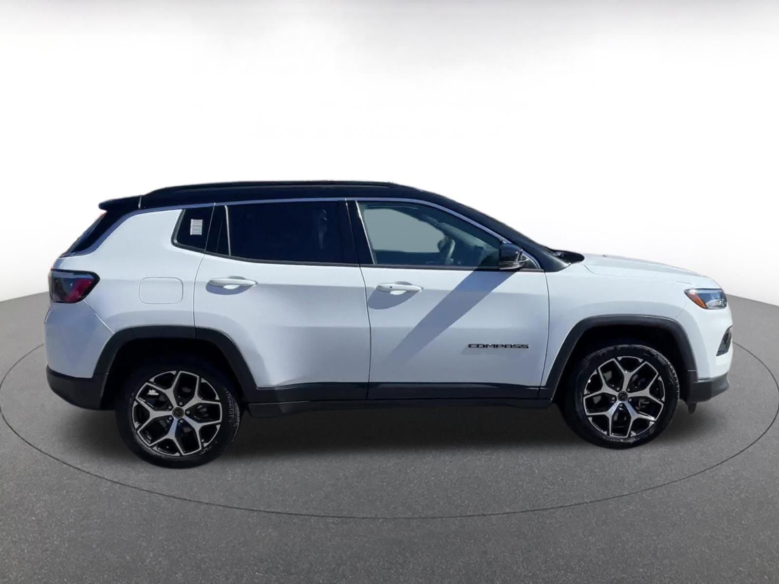 Thumbnail: 2025 Jeep Compass - 16