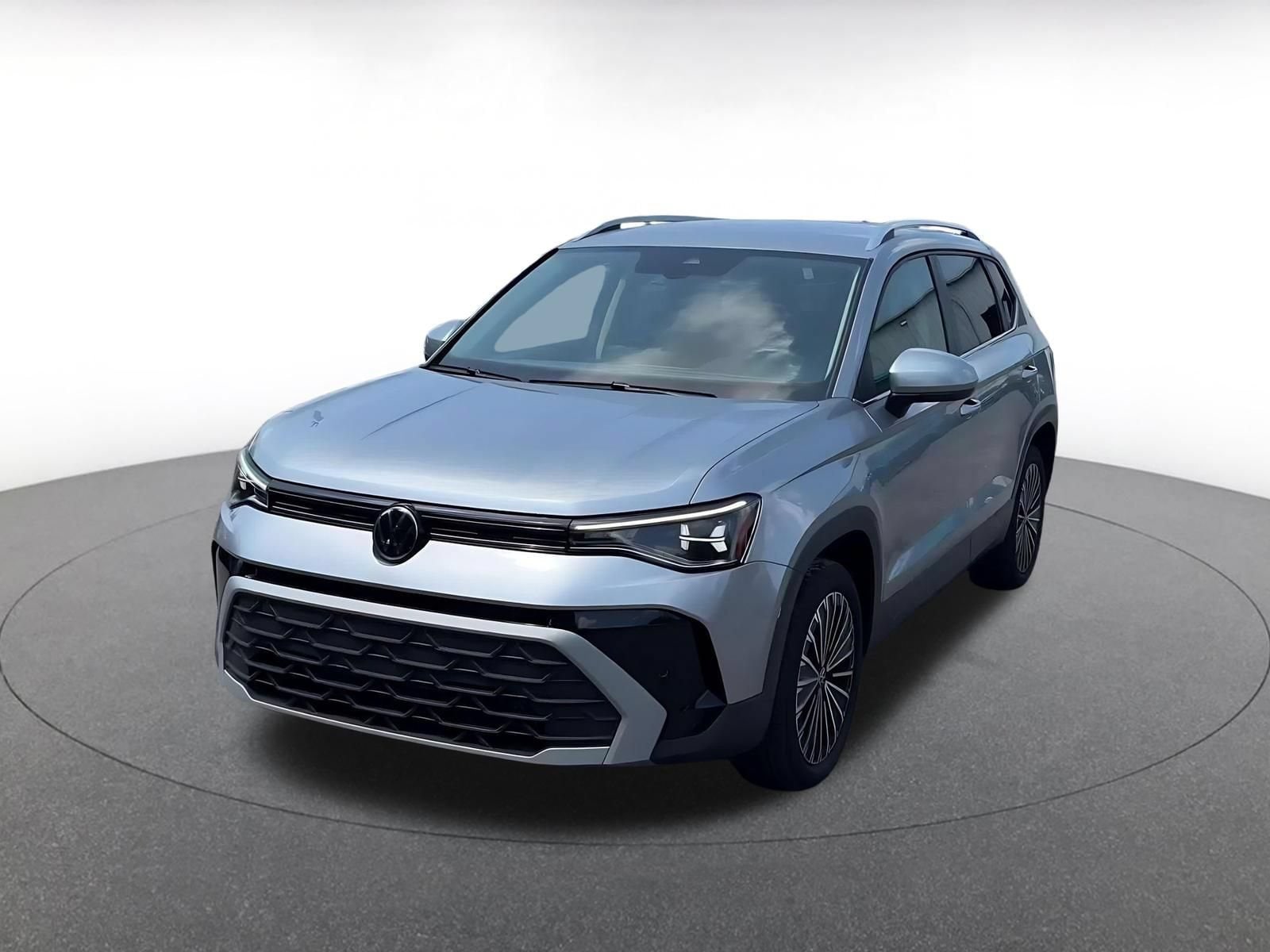 Thumbnail: 2025 Volkswagen Taos - 4