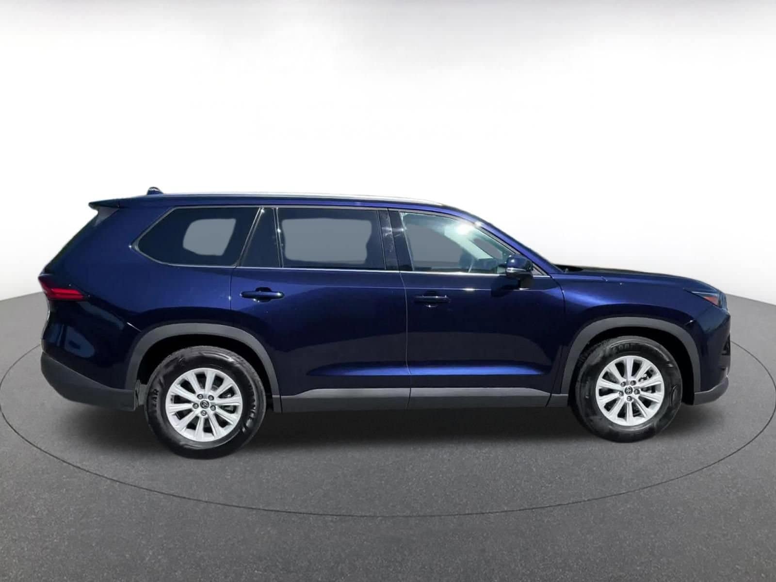 Thumbnail: 2025 Toyota Grand Highlander - 16