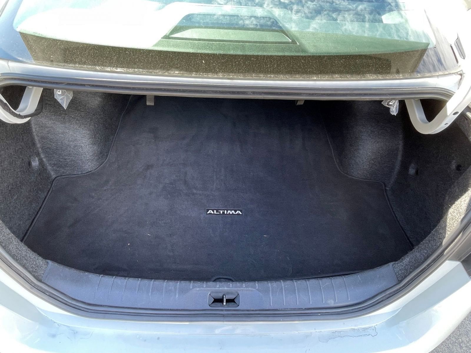 Thumbnail: 2025 Nissan Altima - 30