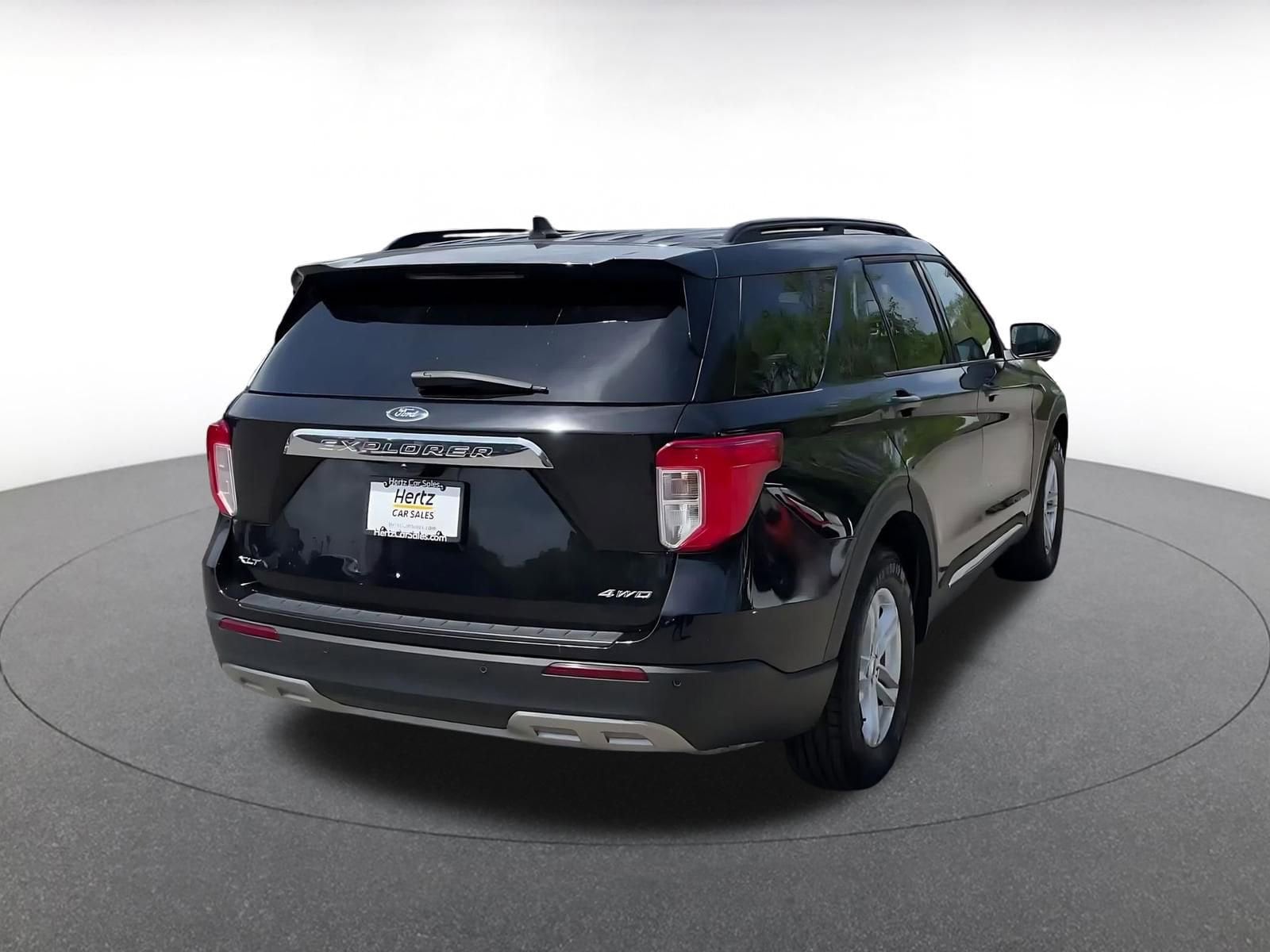 Thumbnail: 2023 Ford Explorer - 12