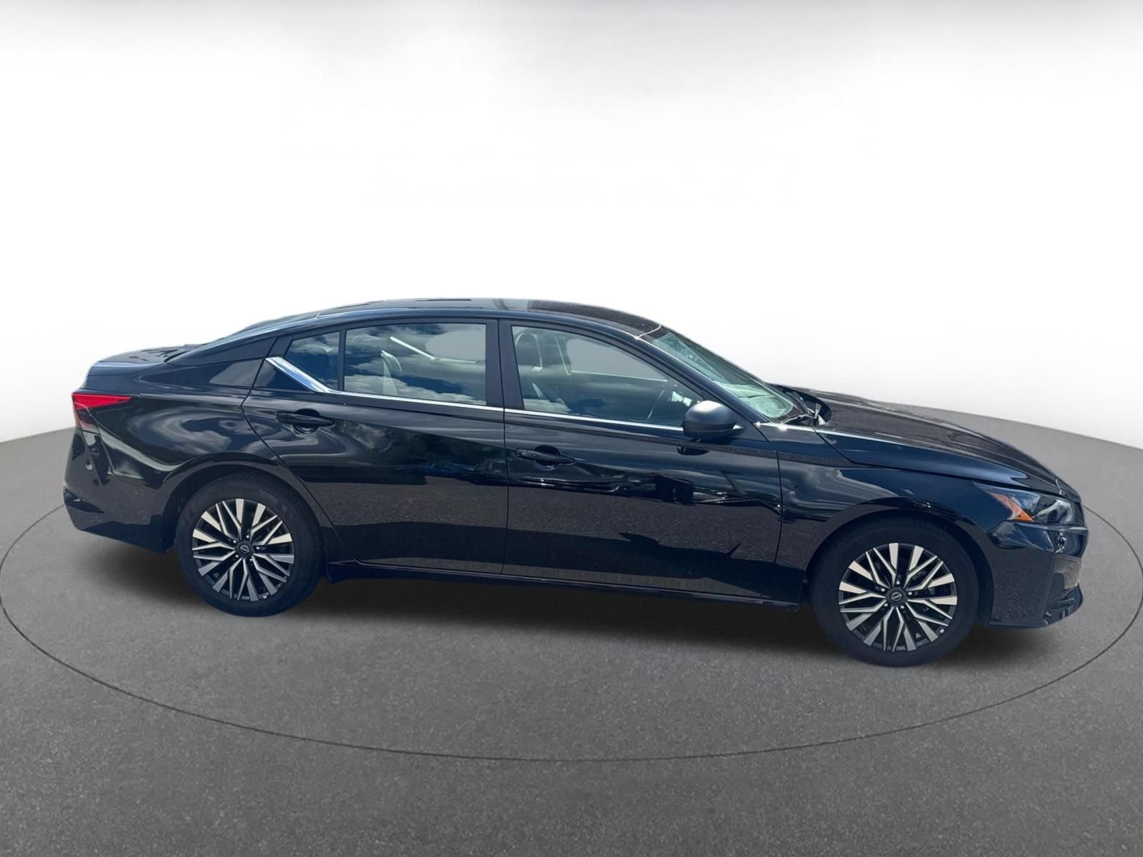 Thumbnail: 2026 Nissan Altima - 14