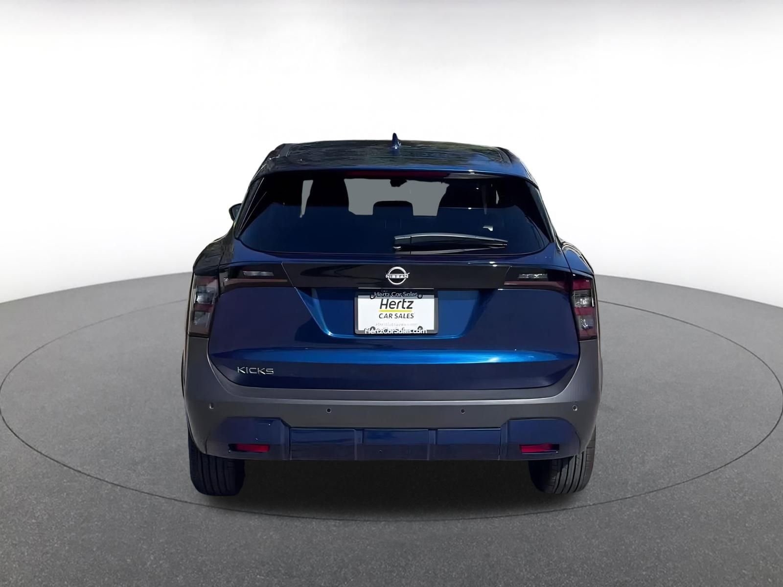 Thumbnail: 2025 Nissan Kicks - 11