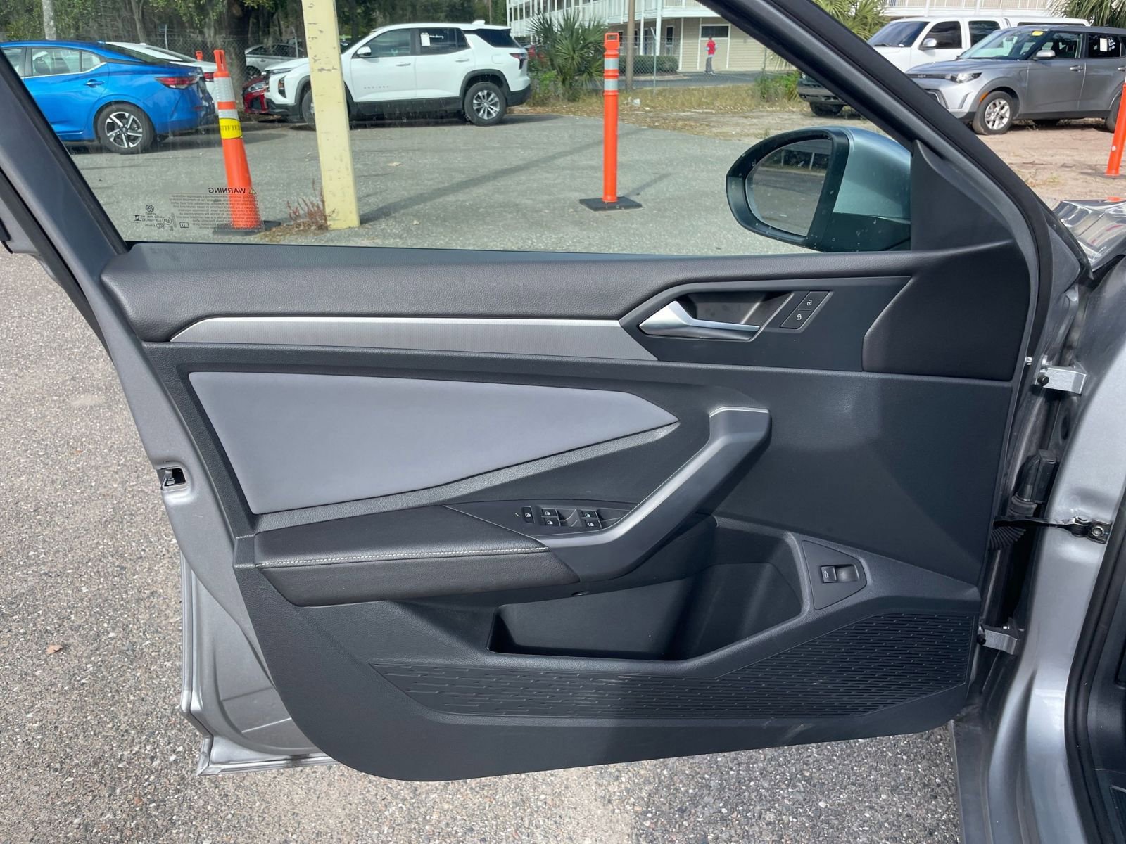 Thumbnail: 2025 Volkswagen Jetta - 20