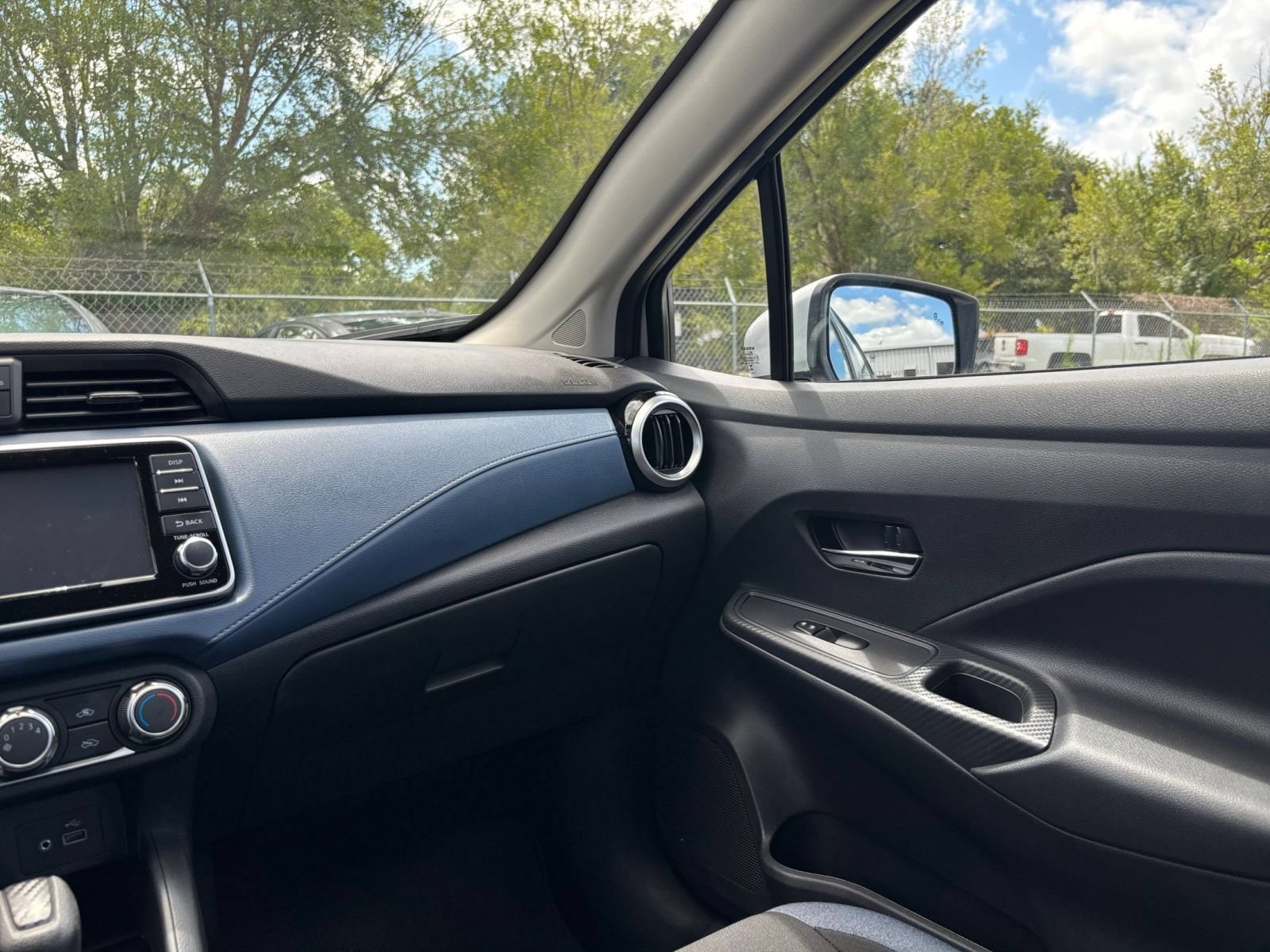 Thumbnail: 2025 Nissan Versa - 32