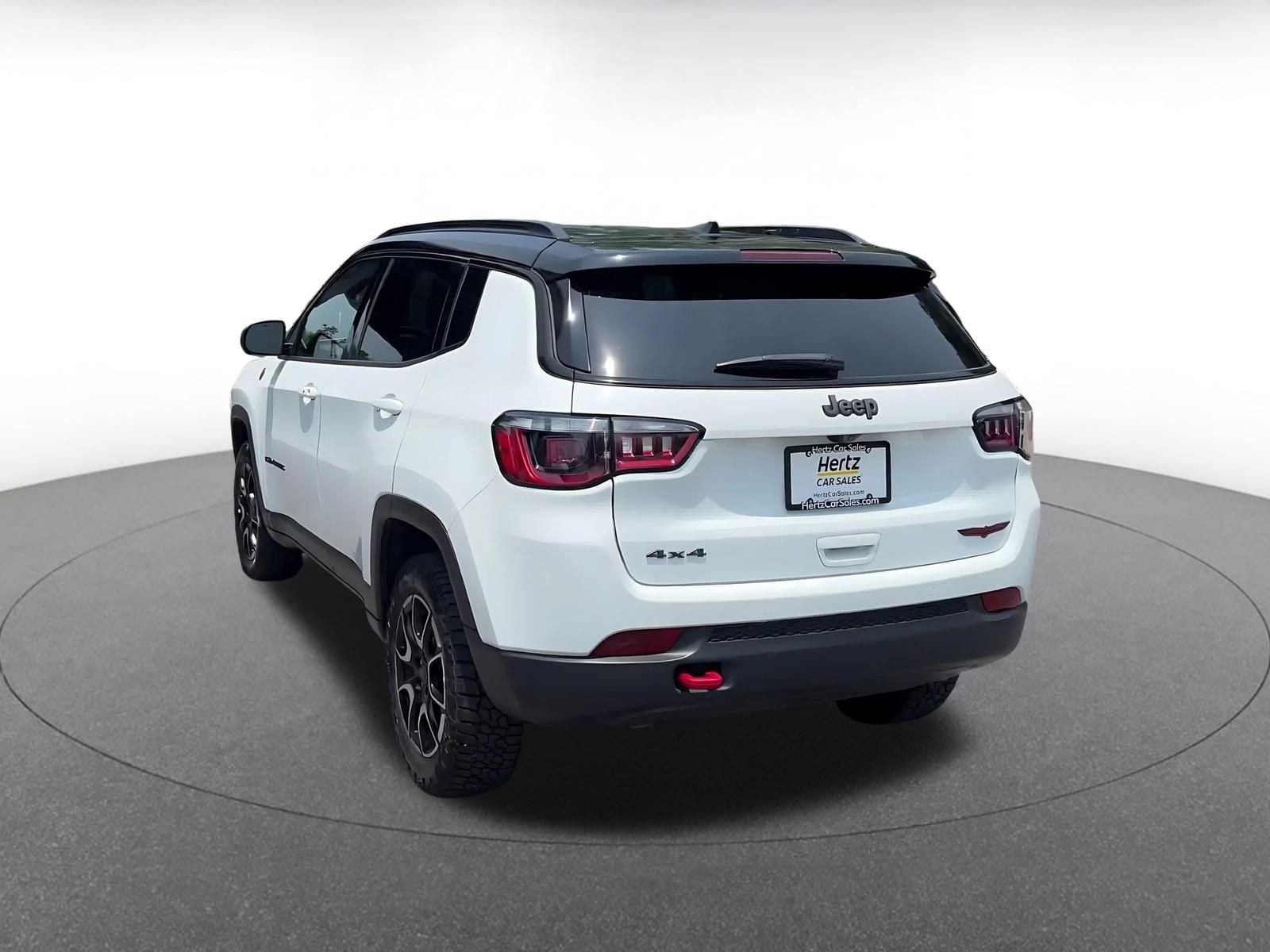 Thumbnail: 2025 Jeep Compass - 9