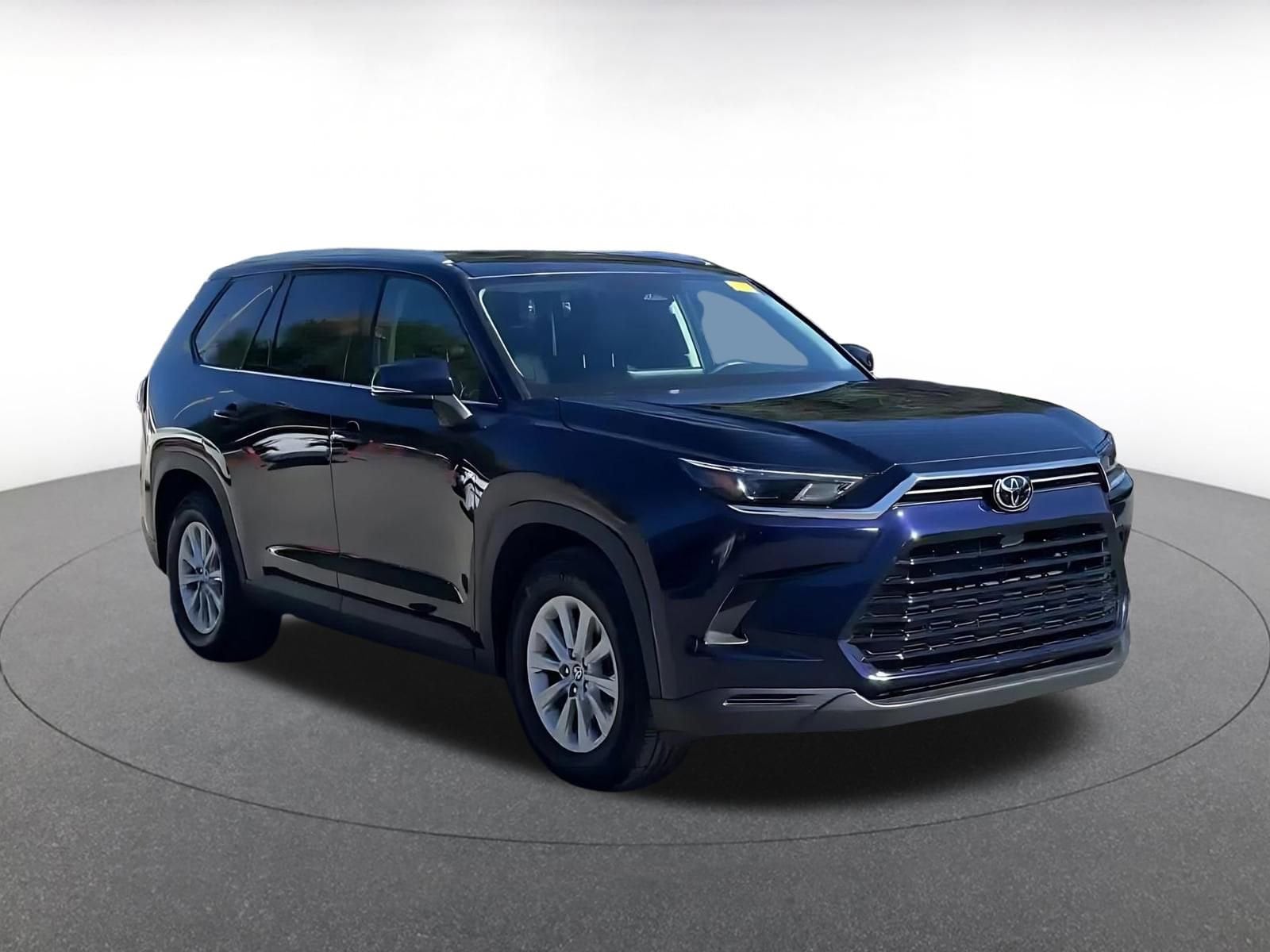 Thumbnail: 2025 Toyota Grand Highlander - 2