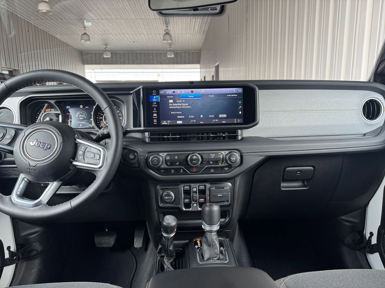 Thumbnail: 2025 Jeep Wrangler - 17