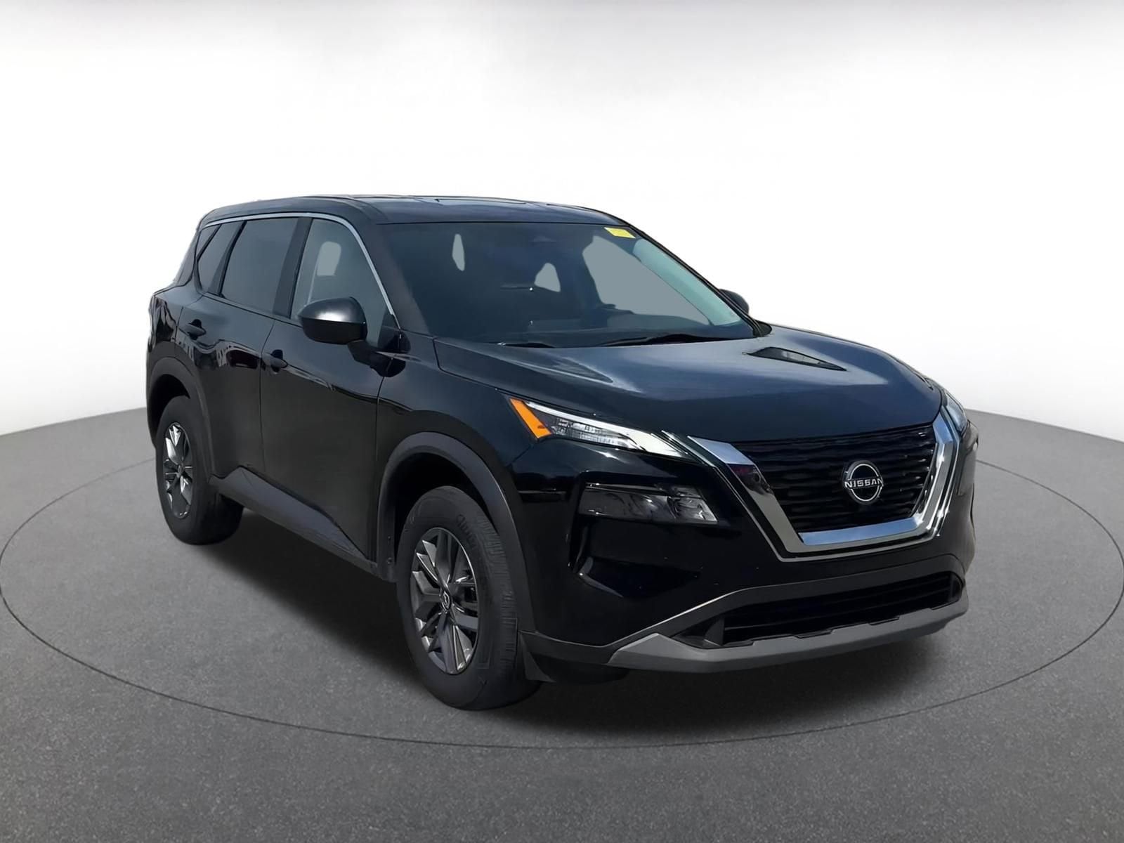 Thumbnail: 2023 Nissan Rogue - 2