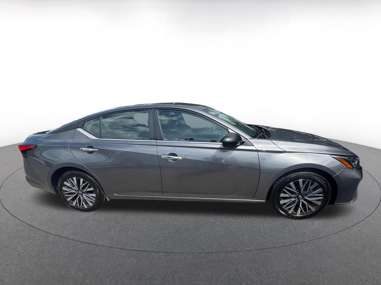 Thumbnail: 2025 Nissan Altima - 15