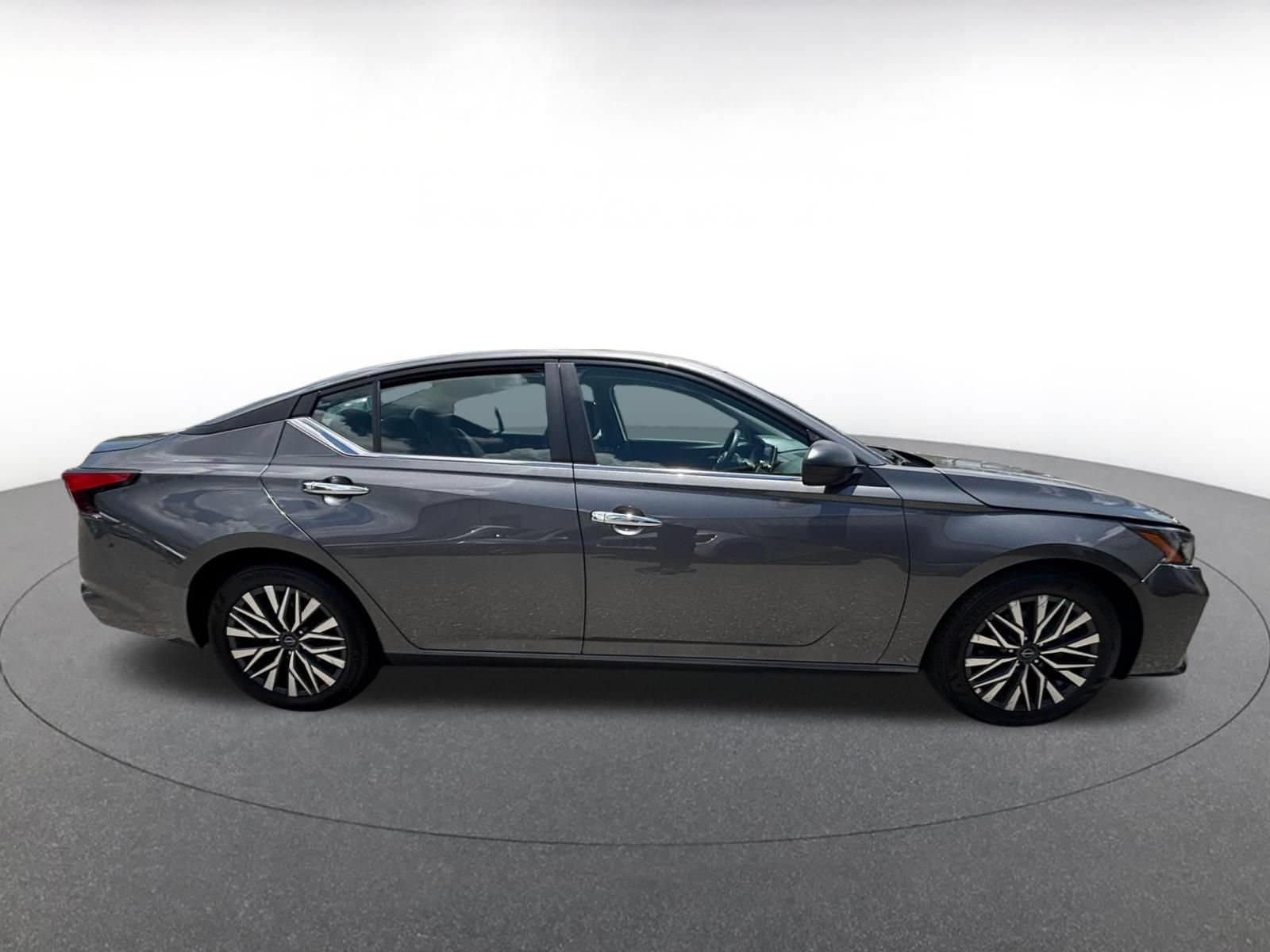 Thumbnail: 2025 Nissan Altima - 15