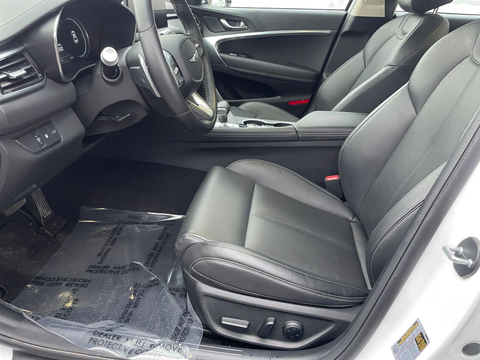 Thumbnail: 2025 Genesis G70 - 28