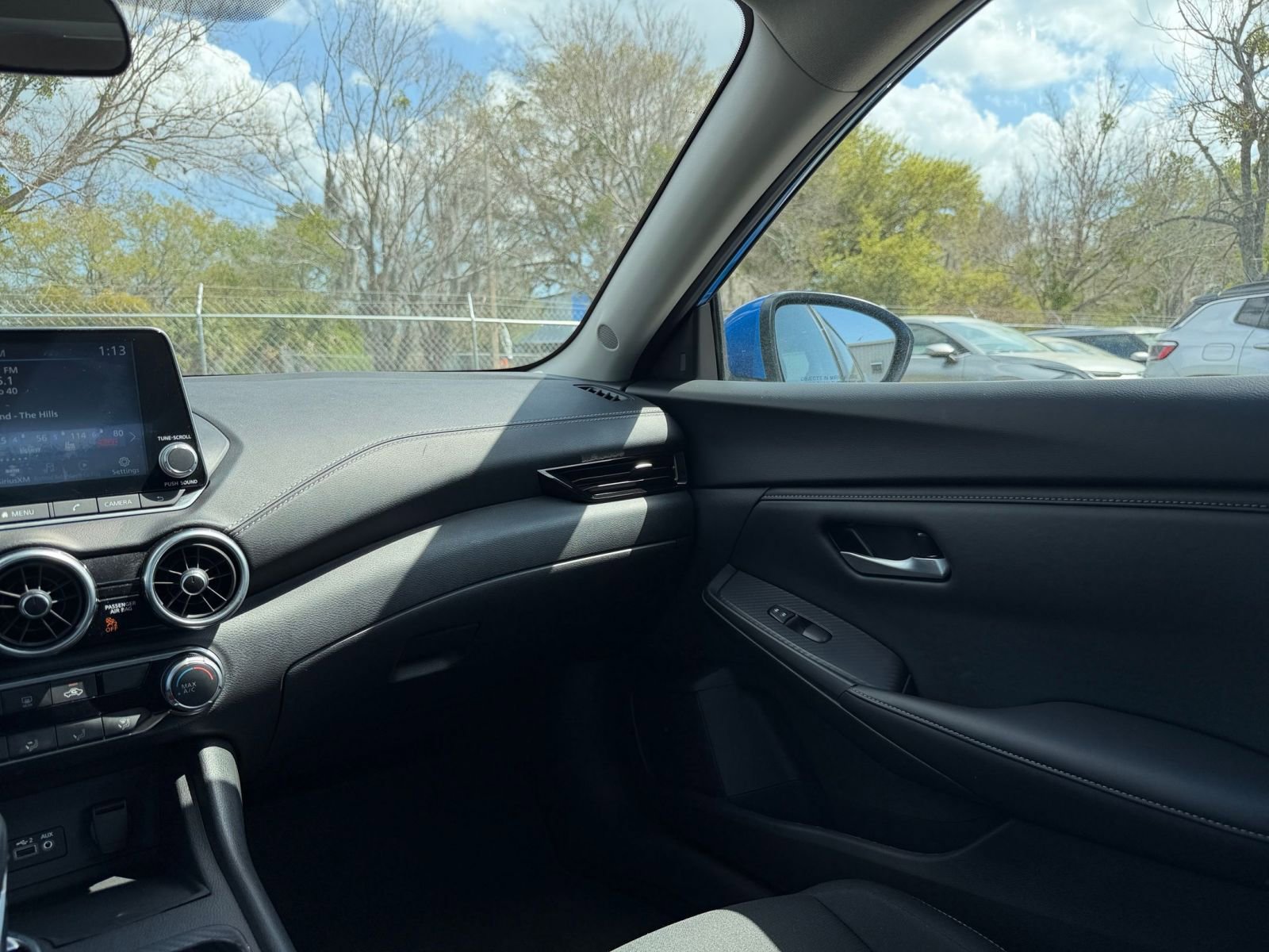 Thumbnail: 2025 Nissan Sentra - 33