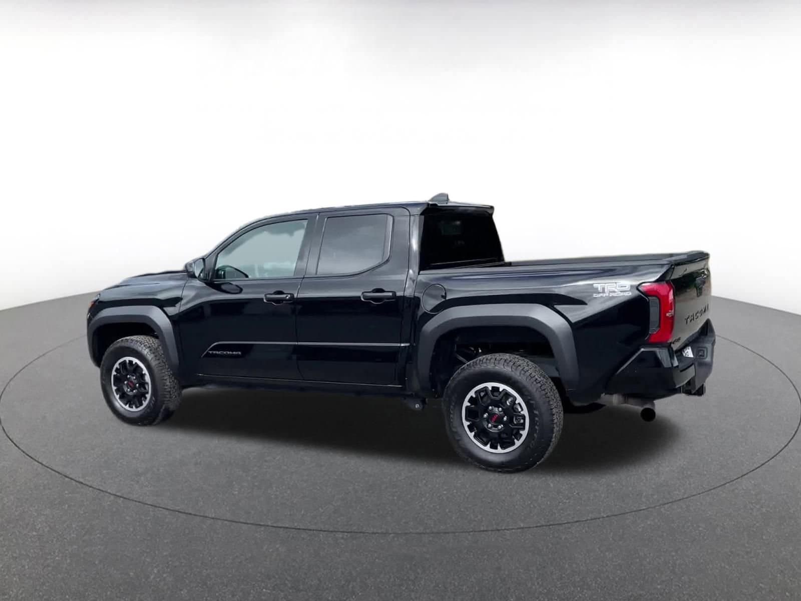 Thumbnail: 2025 Toyota Tacoma - 10