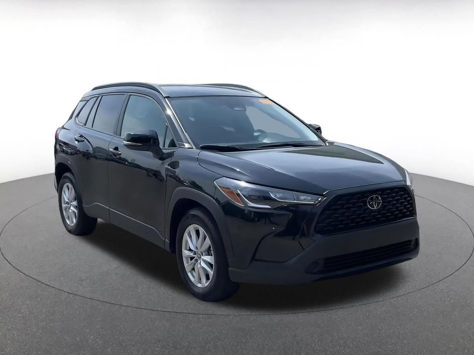 Thumbnail: 2025 Toyota Corolla Cross - 2