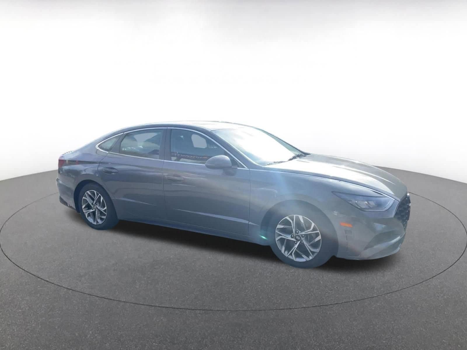 Thumbnail: 2023 Hyundai Sonata - 1