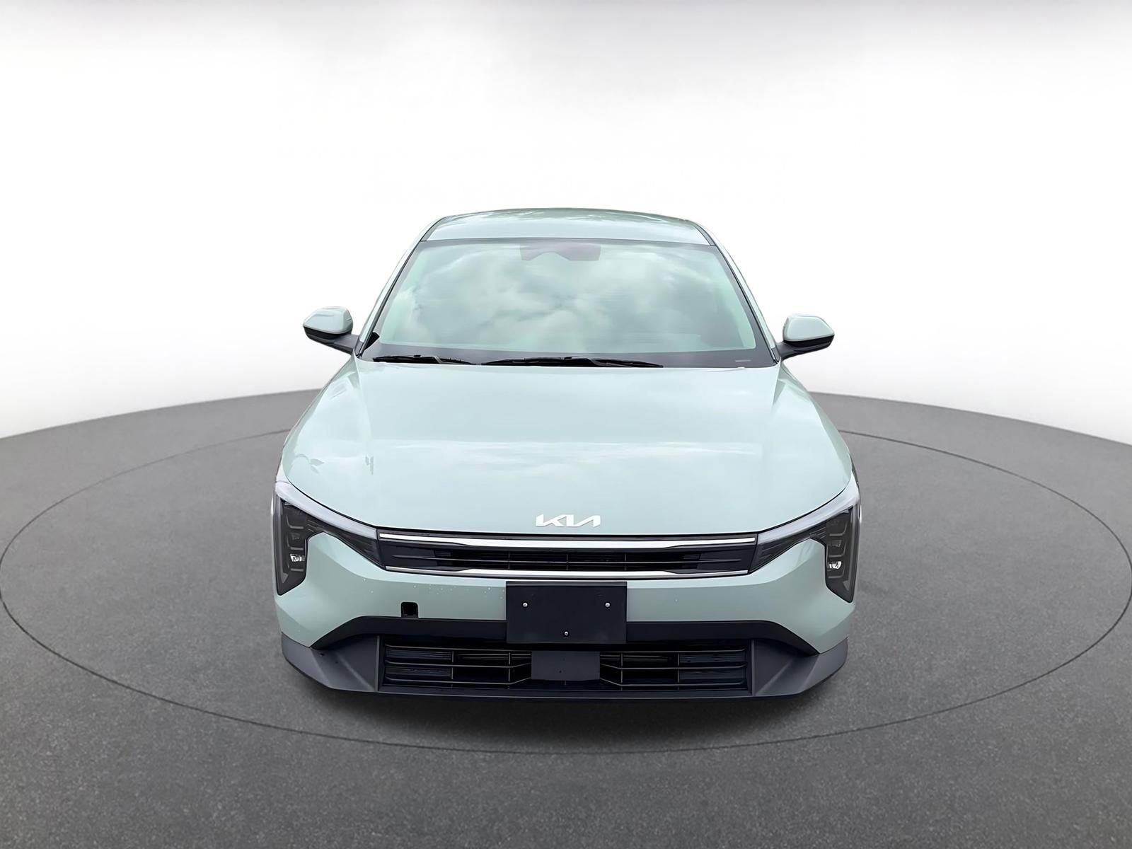 Thumbnail: 2025 Kia K4 - 3