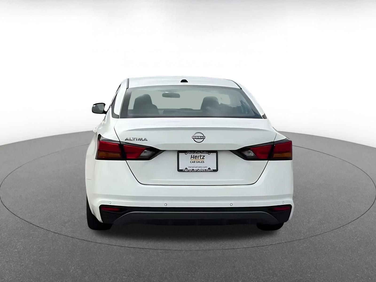 Thumbnail: 2026 Nissan Altima - 10