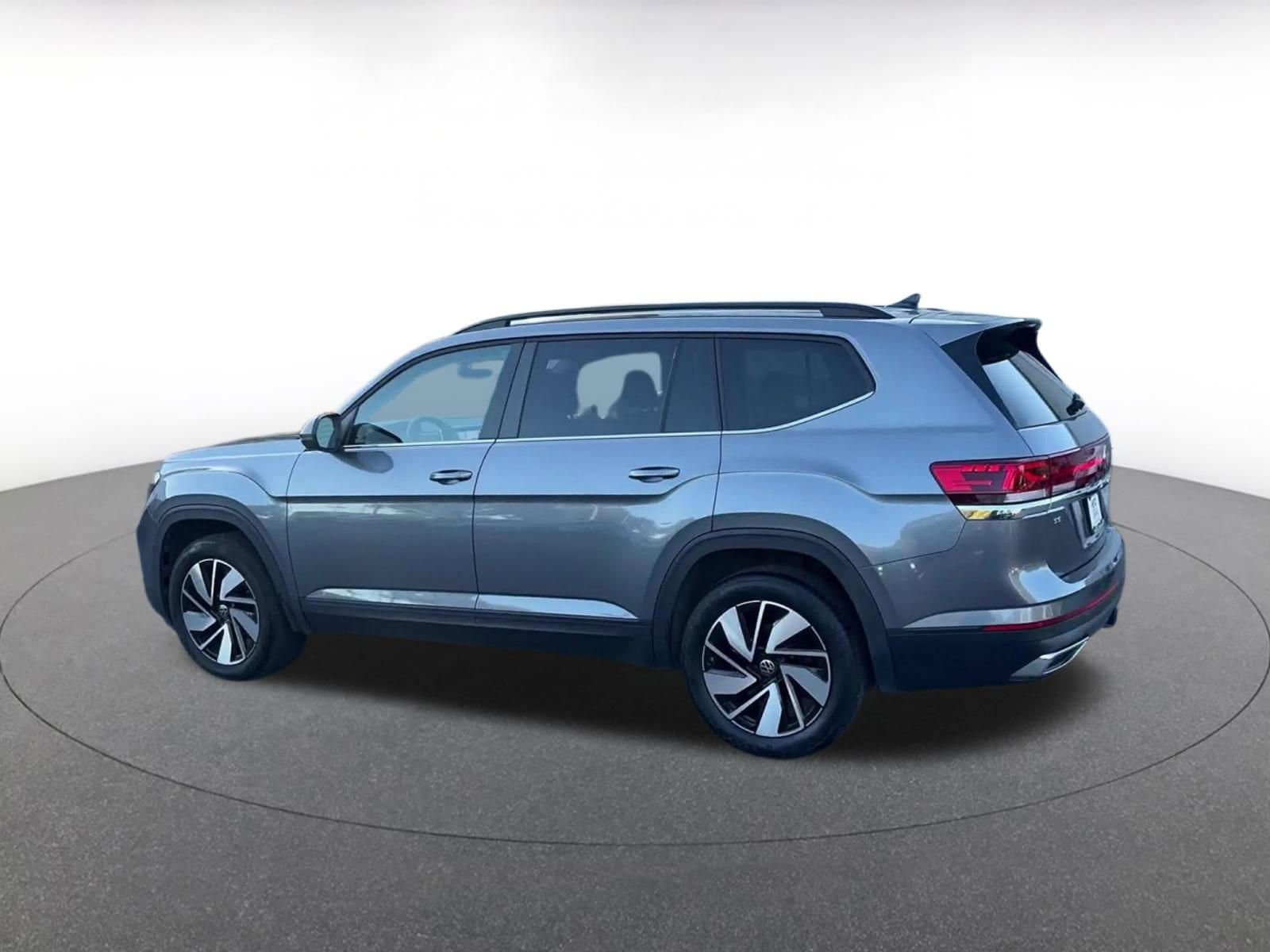 Thumbnail: 2025 Volkswagen Atlas - 9