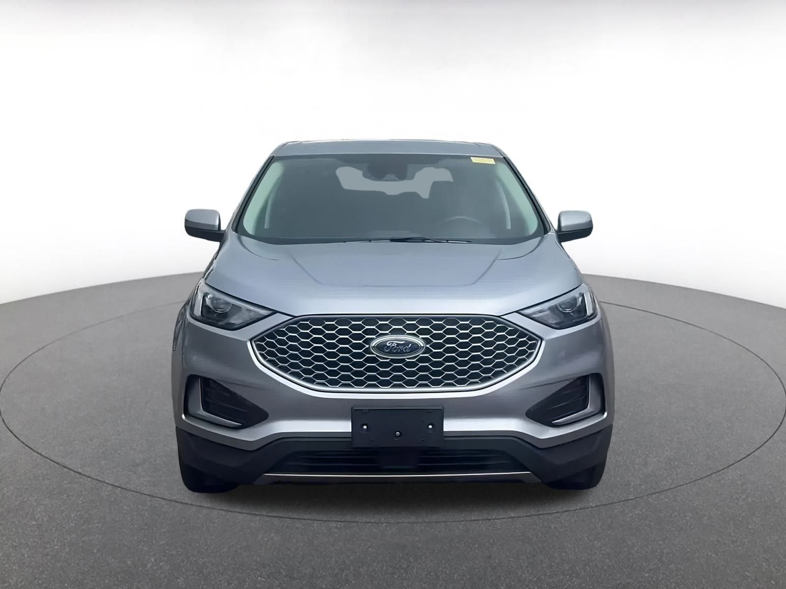 Thumbnail: 2024 Ford Edge - 3