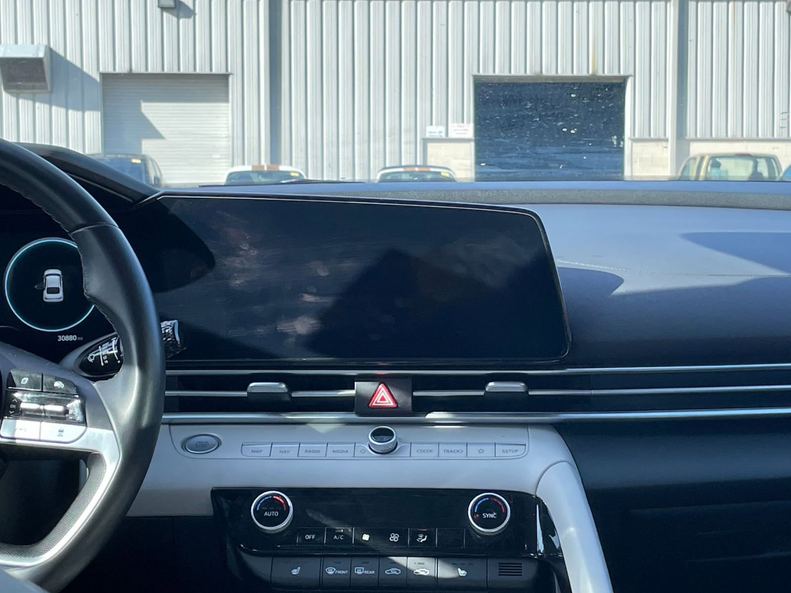 Thumbnail: 2025 Hyundai Elantra - 22