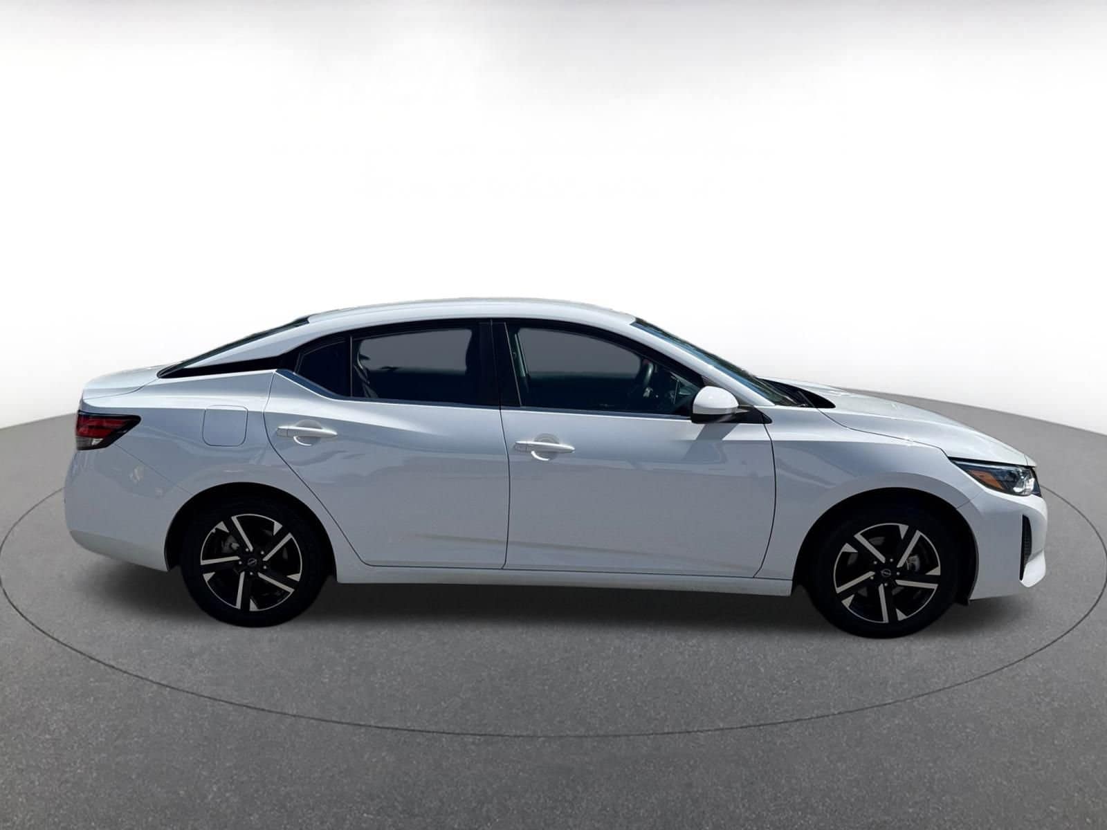 Thumbnail: 2024 Nissan Sentra - 15