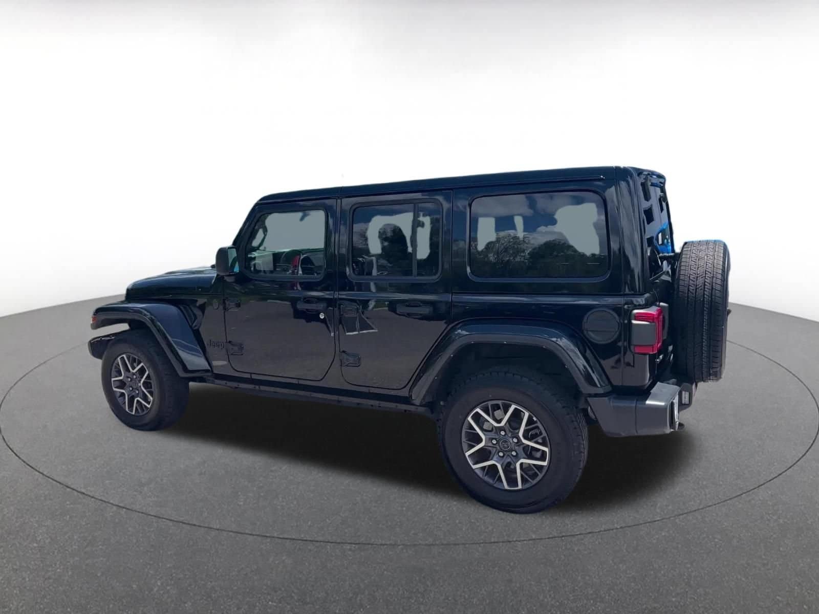 Thumbnail: 2025 Jeep Wrangler - 9