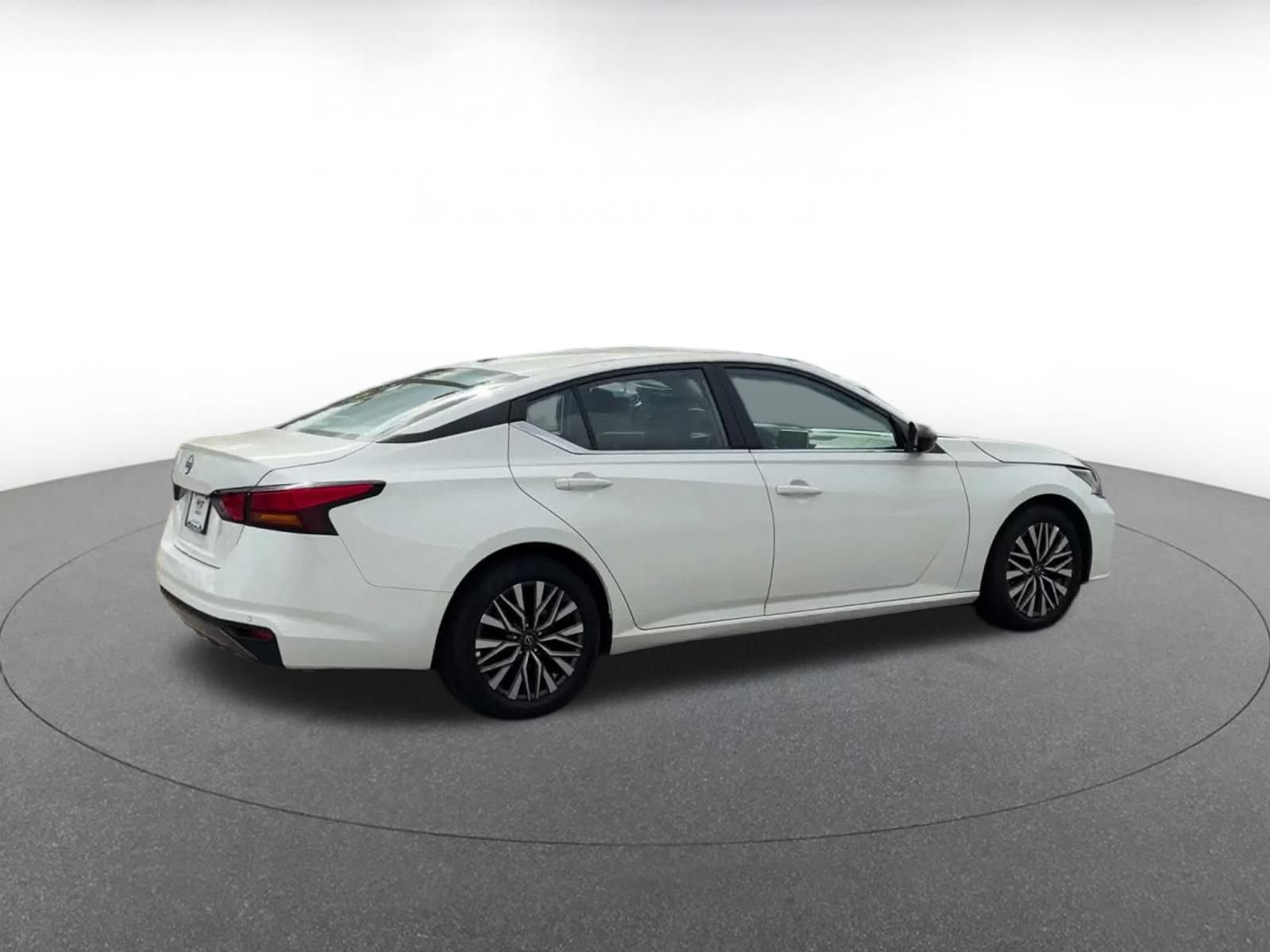 Thumbnail: 2026 Nissan Altima - 13