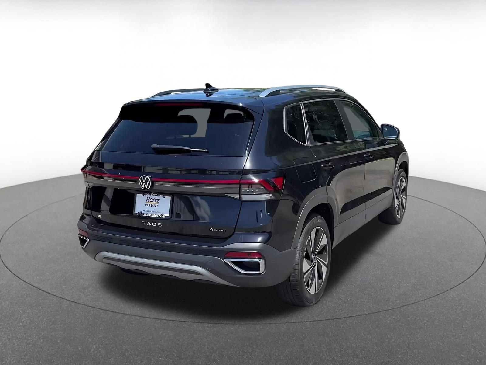 Thumbnail: 2025 Volkswagen Taos - 15