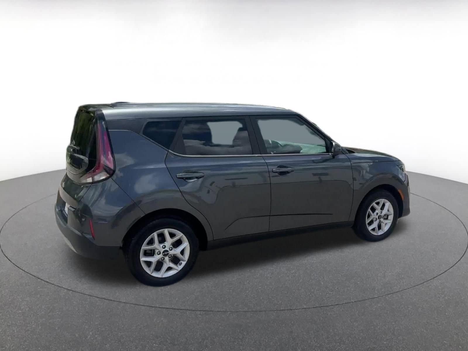 Thumbnail: 2024 Kia Soul - 11
