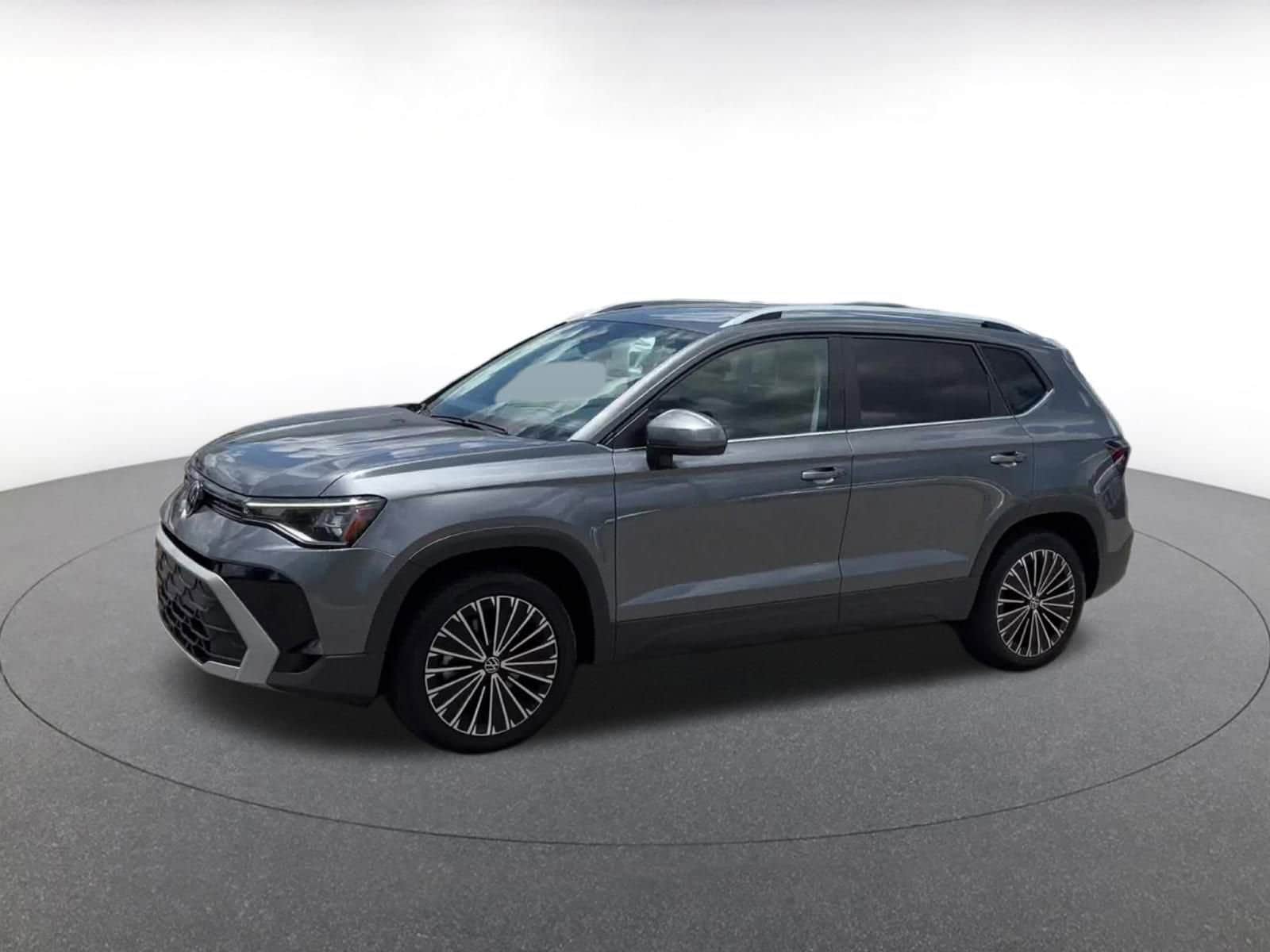 Thumbnail: 2025 Volkswagen Taos - 7