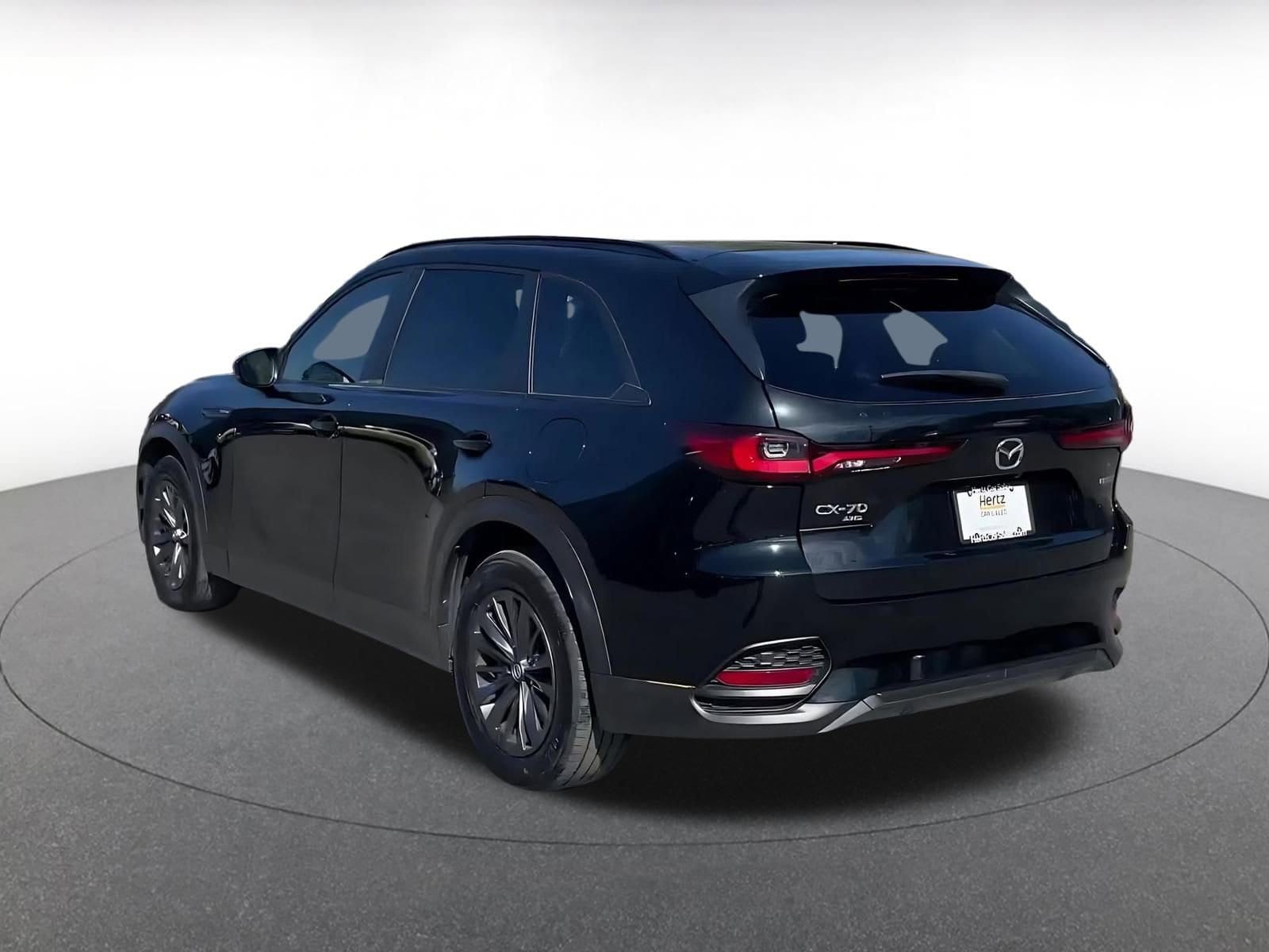 Thumbnail: 2025 Mazda CX-70 - 8