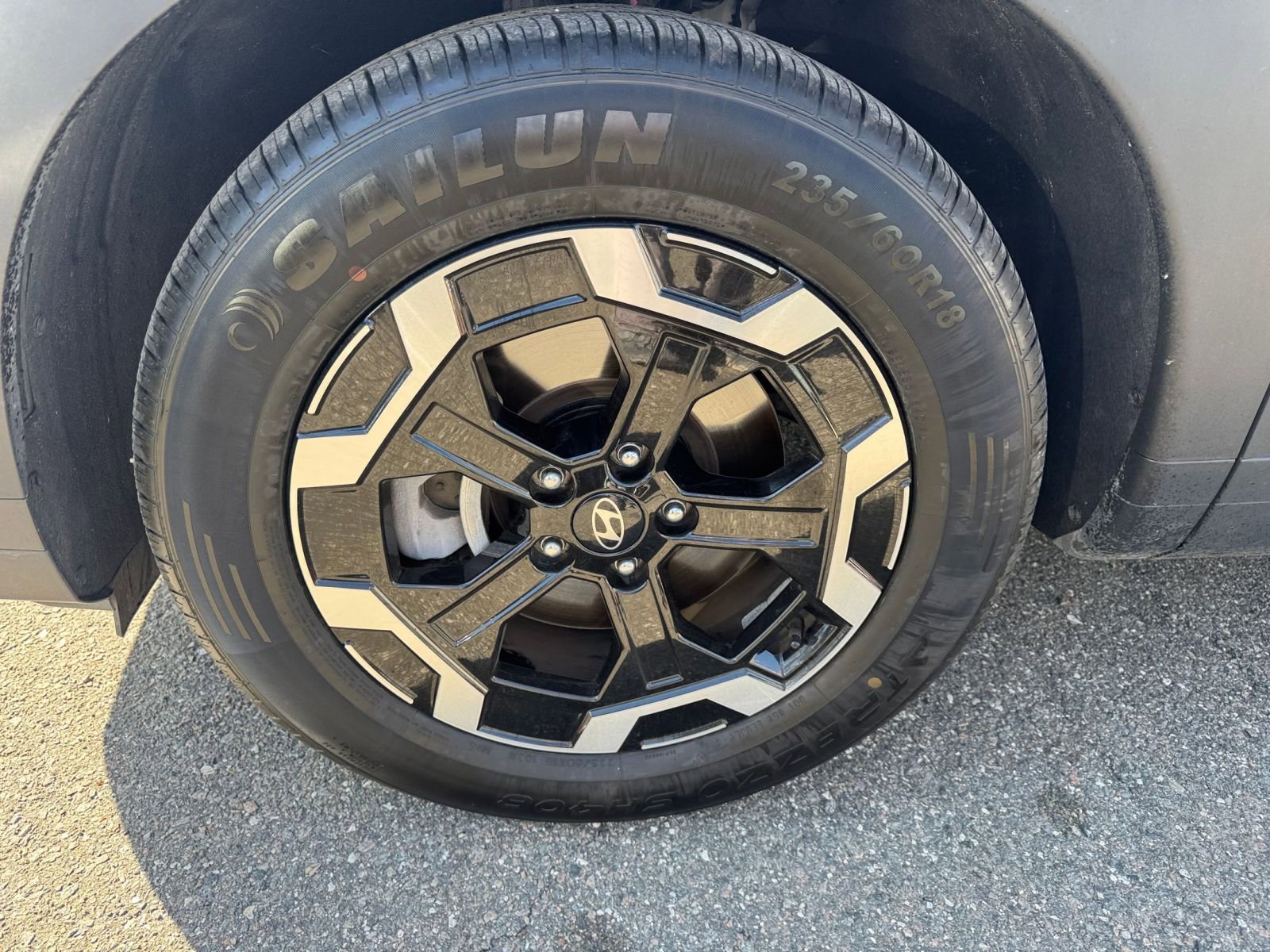 Thumbnail: 2025 Hyundai Santa Fe - 32