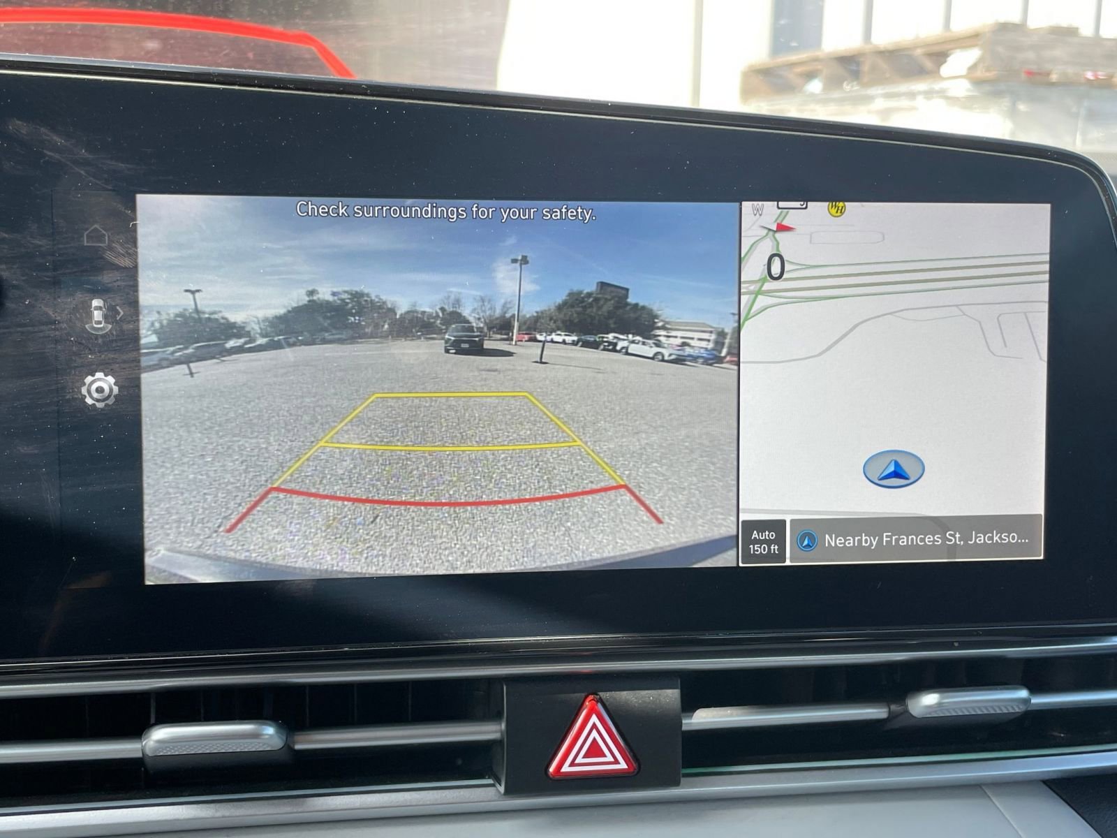 Thumbnail: 2025 Hyundai Elantra - 17